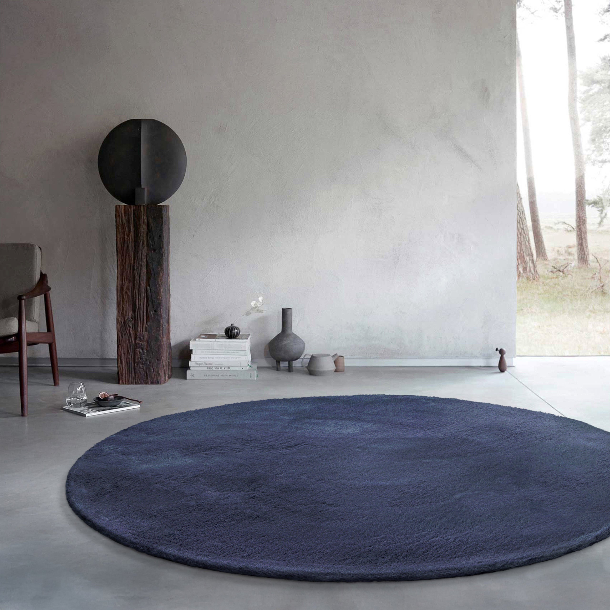 weconhome-basics-kunstfell-teppich-anna-rund-dunkelblau-hochflor image 2