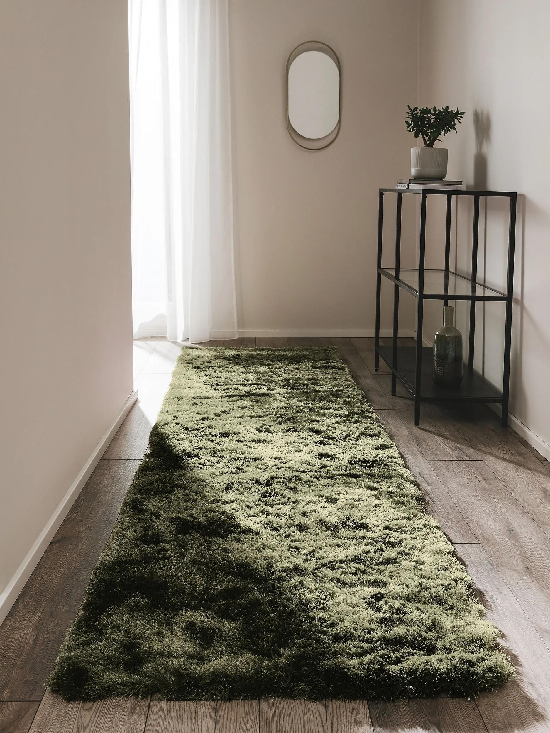 benuta-nest-hochflorteppich-whisper-gr-n-80x300-cm image 1