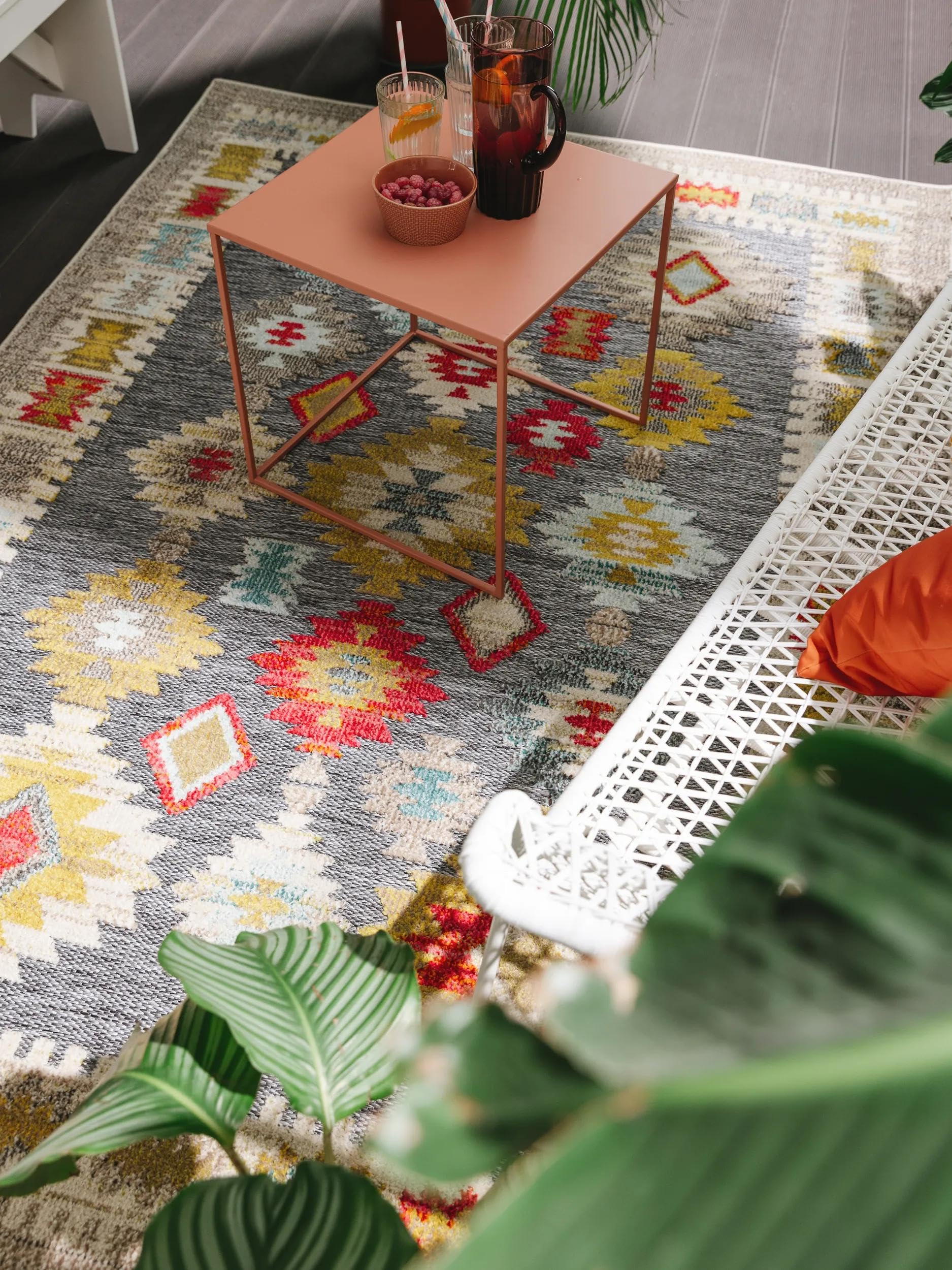 benuta-nest-noelia-in-outdoor-teppich-multicolor-abstrakt-geometrisches-design-1 image 2