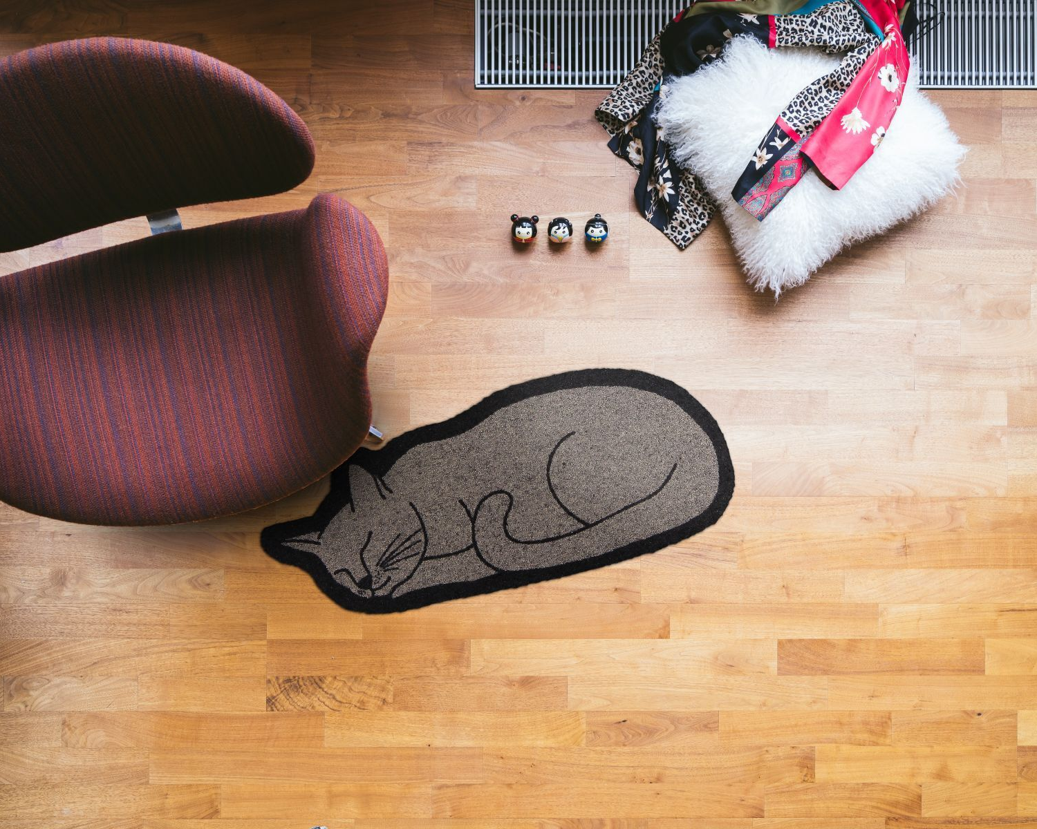salonloewe-shape-cat-minimatte-27-x-100-cm image 2