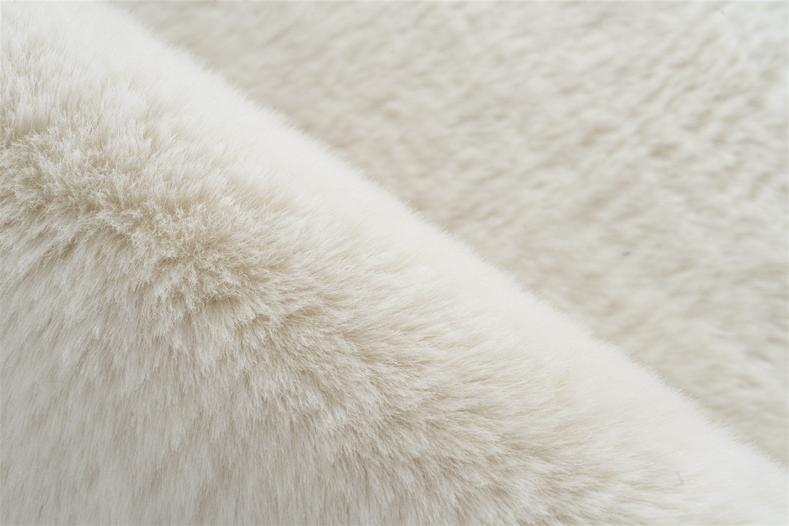kayoom-rabbit-625-badematte-hasenkunstfell-37-mm-florh-he-tpr-r-cken image 4
