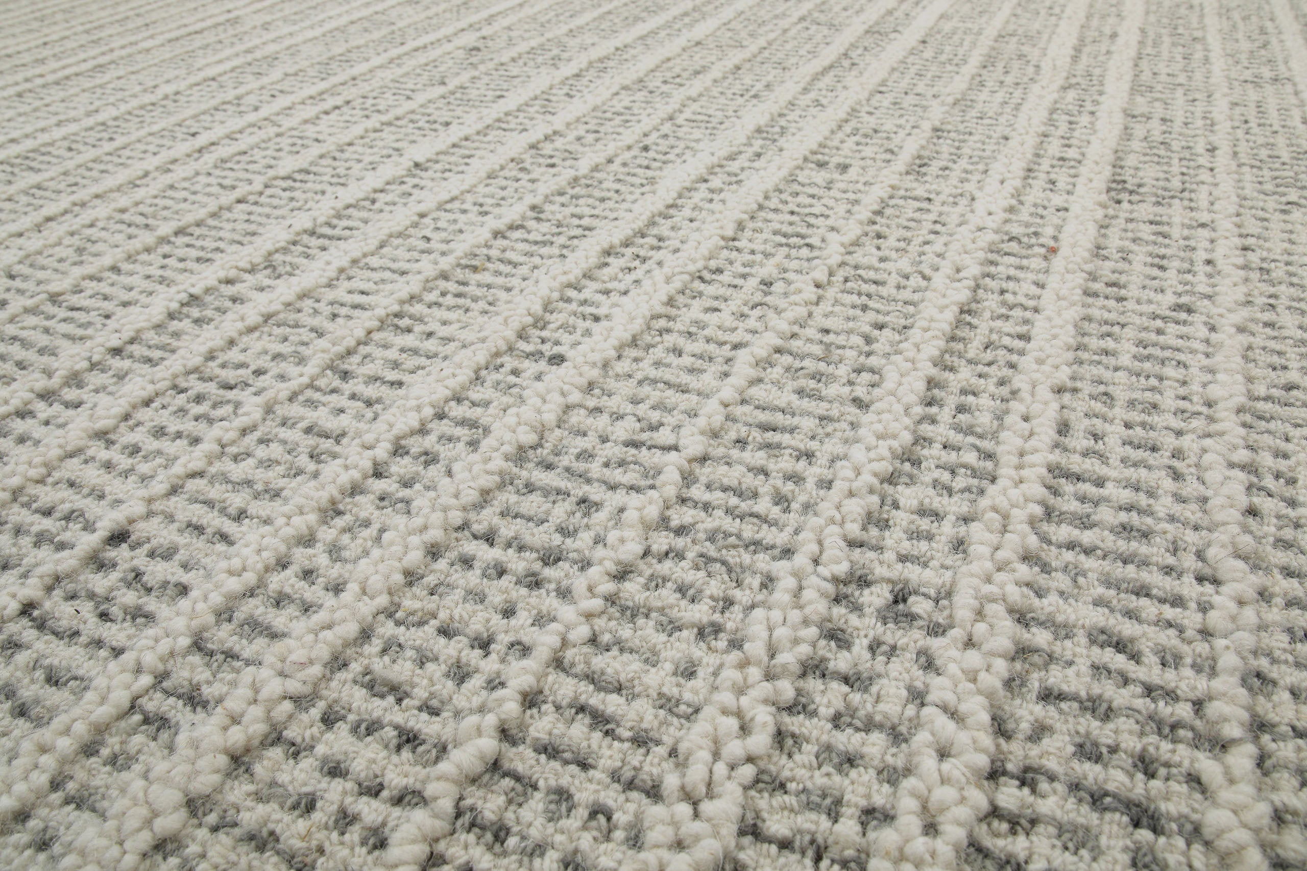 weconhome-hamptons-fortyfive-kurzflor-teppich-rund-grau-aus-schurwolle image 6