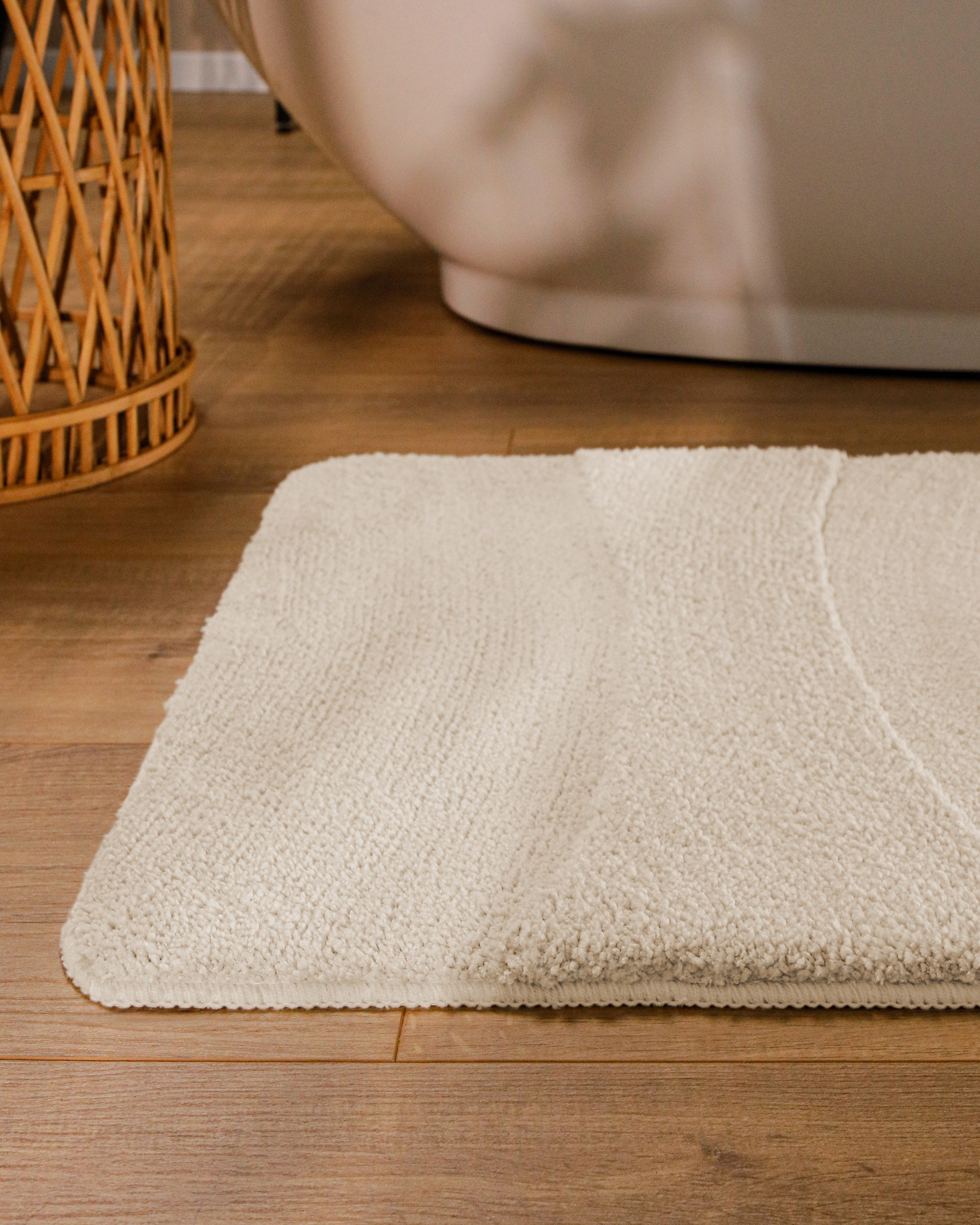 weconhome-bathking-badteppich-marc-creme-wei-getuftet-mit-tpe-r-cken-50x80-cm image 6