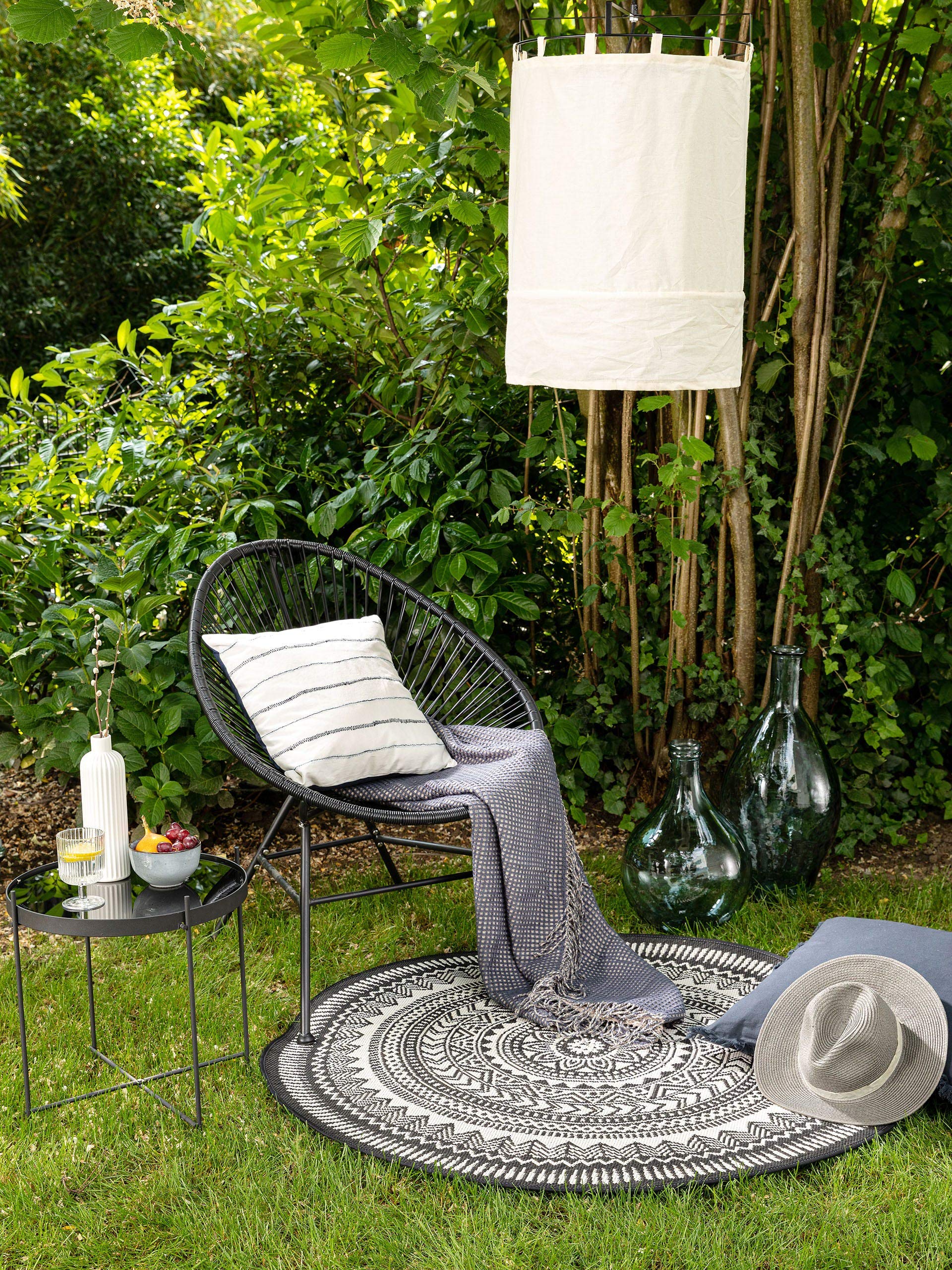 benuta-plus-in-outdoor-teppich-metro-flachgewebe-modern-wetterfest-schwarz-wei-1 image 2