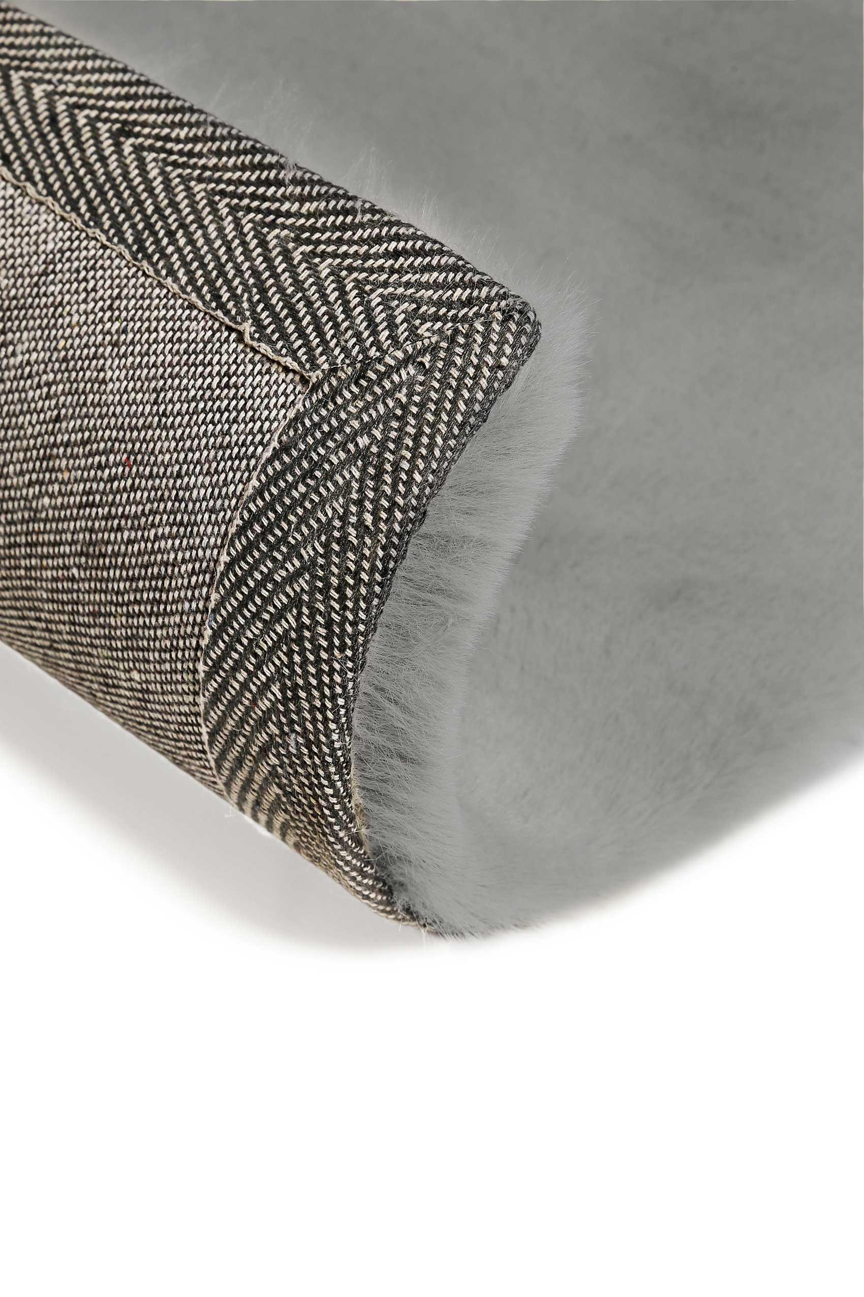 weconhome-basics-anna-kunstfell-teppich-grau-flauschig image 7