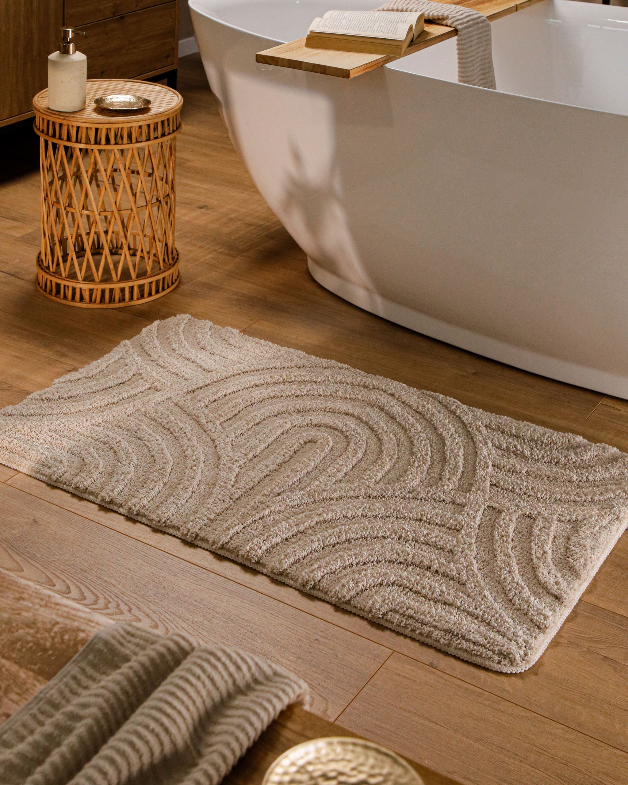 bathking-by-weconhome-badteppich-fiete-sand-beige-getuftet-rutschhemmender-tpe-r image 2