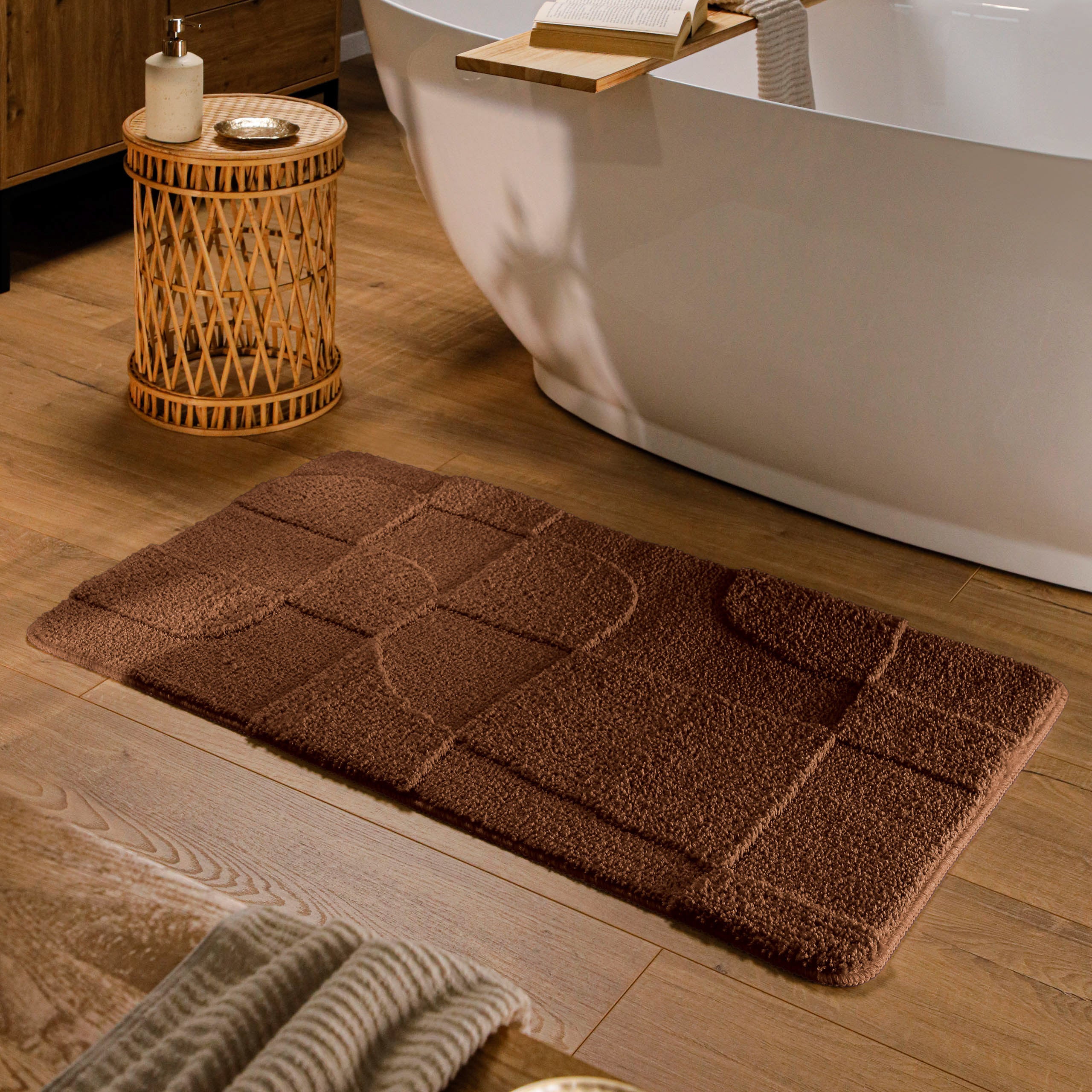 weconhome-bathking-badteppich-davie-nuss-braun-getuftet-rutschhemmend-waschbar-b image 2