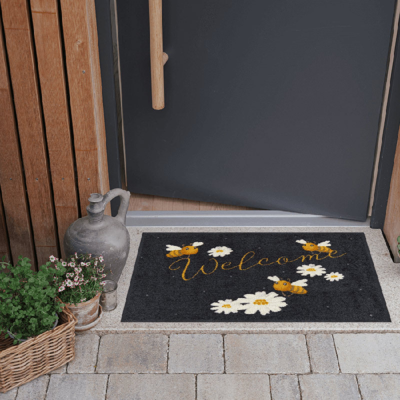 salonloewe-welcome-bees-eingangsmatte-50-x-75-cm-bienenmotiv-mit-goldener-welcom image 2