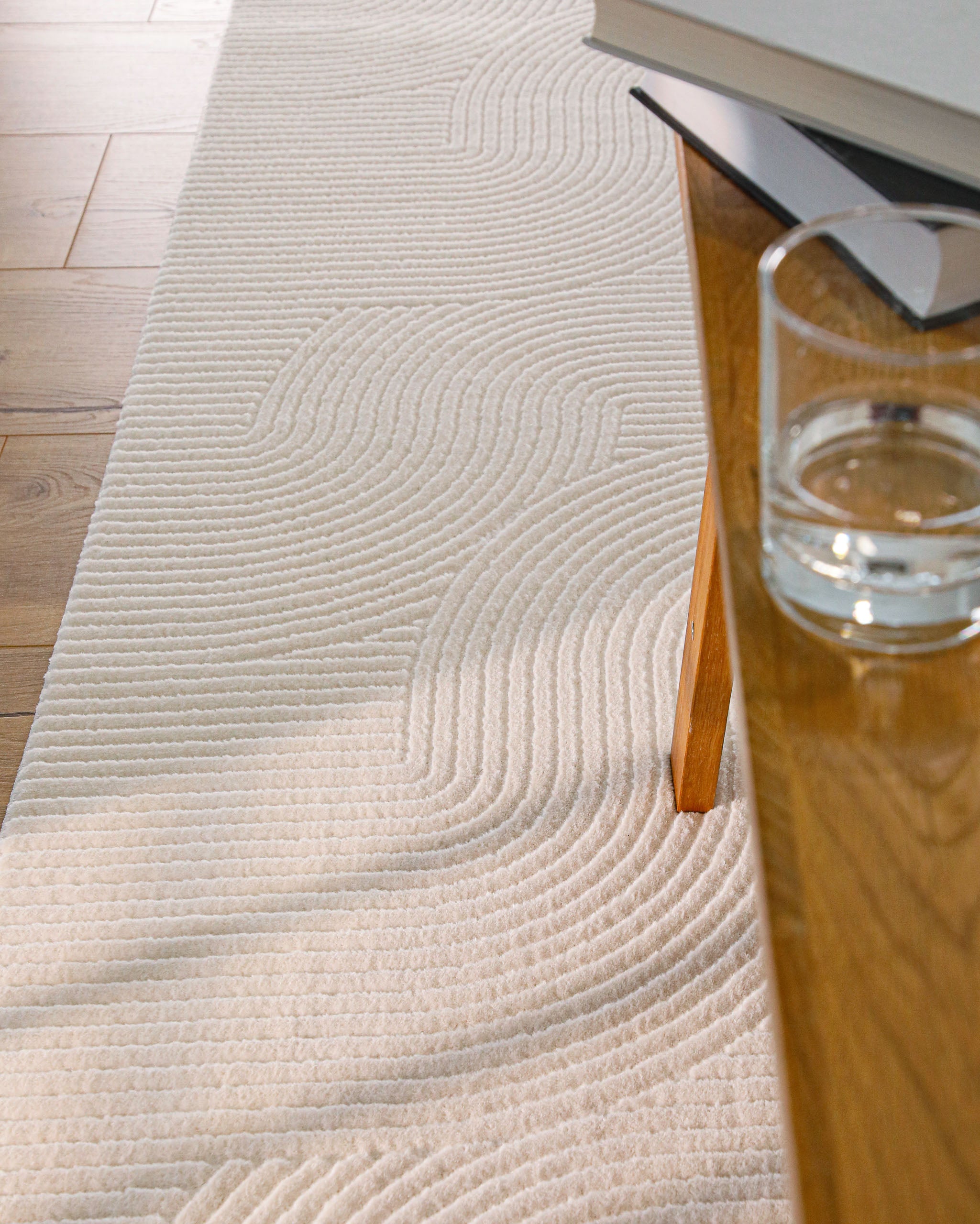 weconhome-kurzflorteppich-nuuk-arc-getufteter-teppich-in-creme-wei-mit-hoch-tief image 5