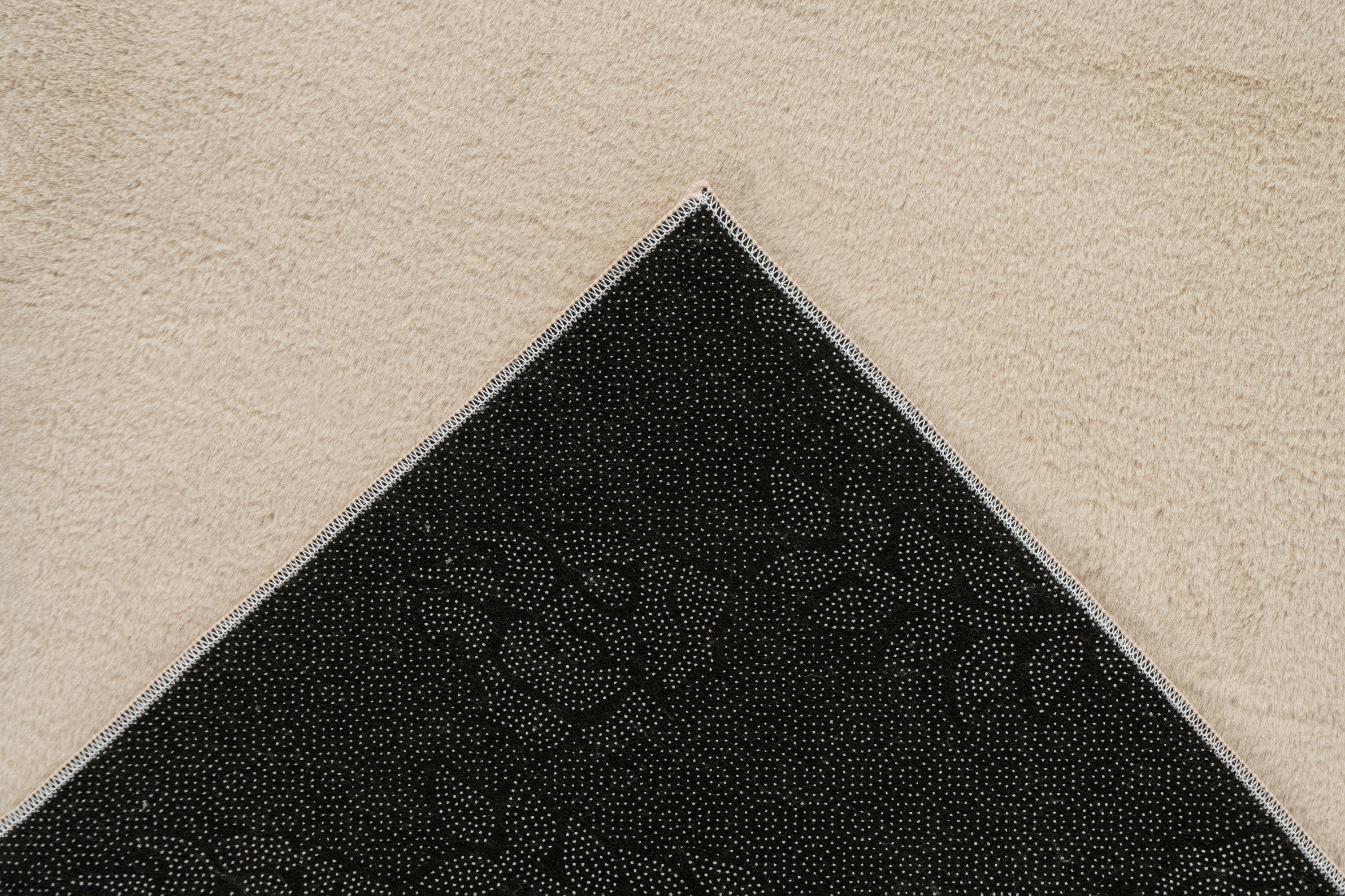 kayoom-repeater-125-kurzflorteppich-12-mm-flor-1000-g-m-polyester-beige-5-gr-en- image 5