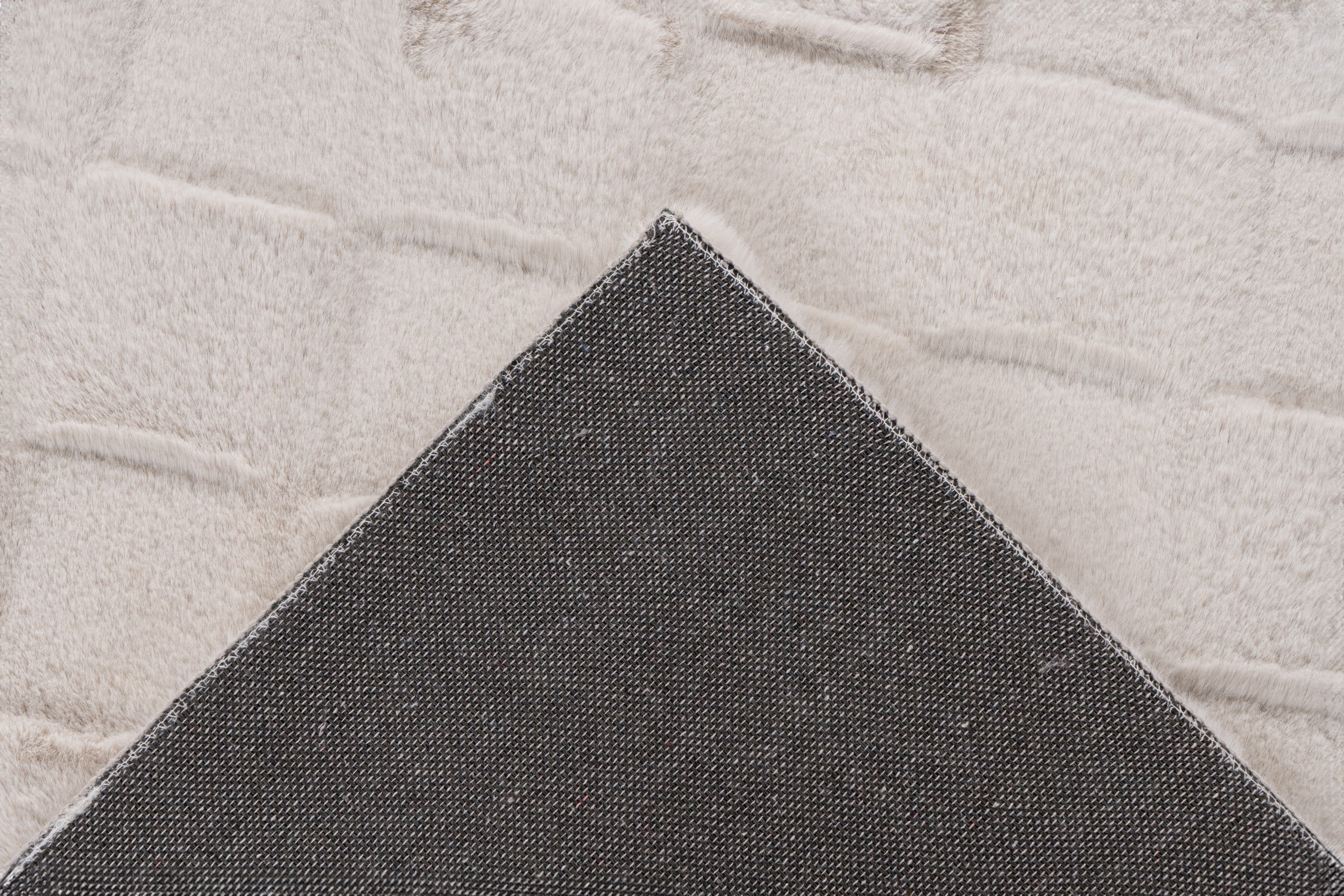 kayoom-response-125-weicher-kurzflorteppich-18-mm-florh-he-1800-g-m-helltaupe image 5