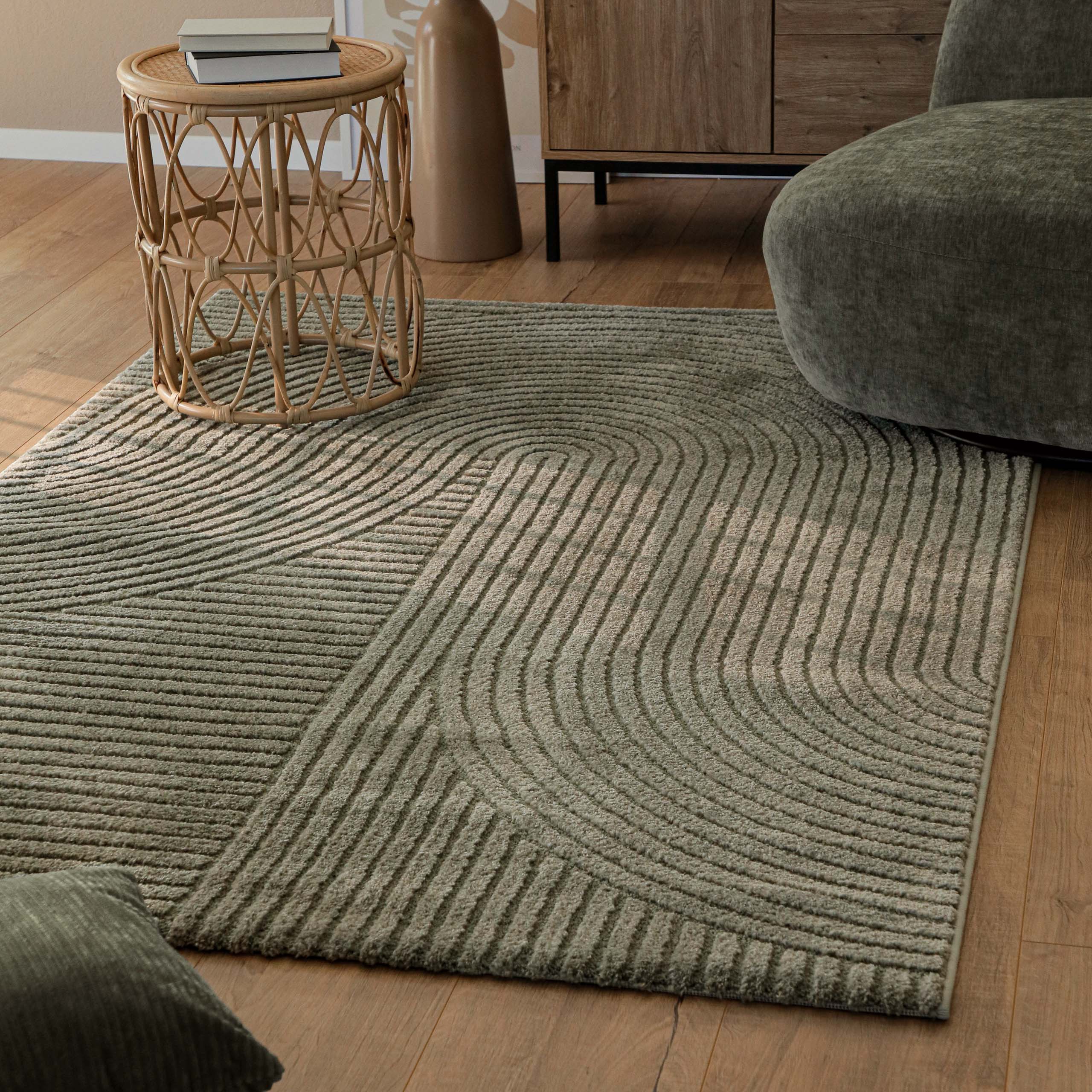 weconhome-kurzflorteppich-bolen-oliv-gr-n-3d-grafikmuster-jute-r-cken-14-mm-flor image 2