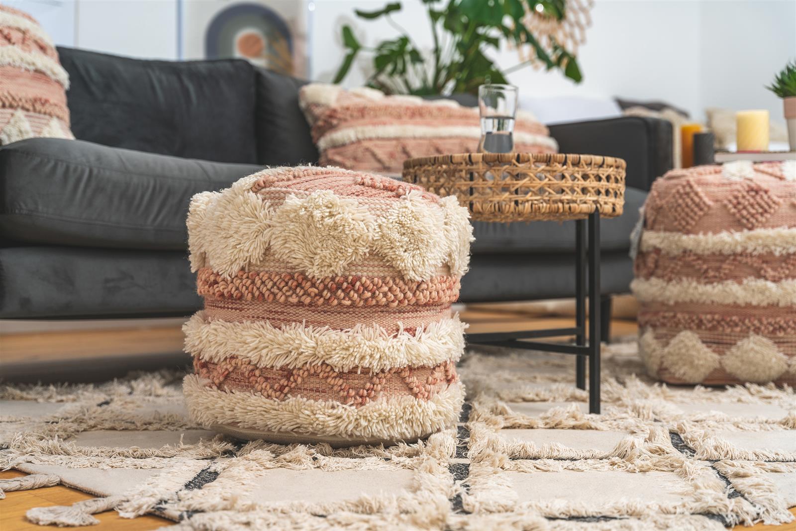 kayoom-bohist-225-pouf-hocker-im-boho-stil-mit-fransen-und-quasten image 7