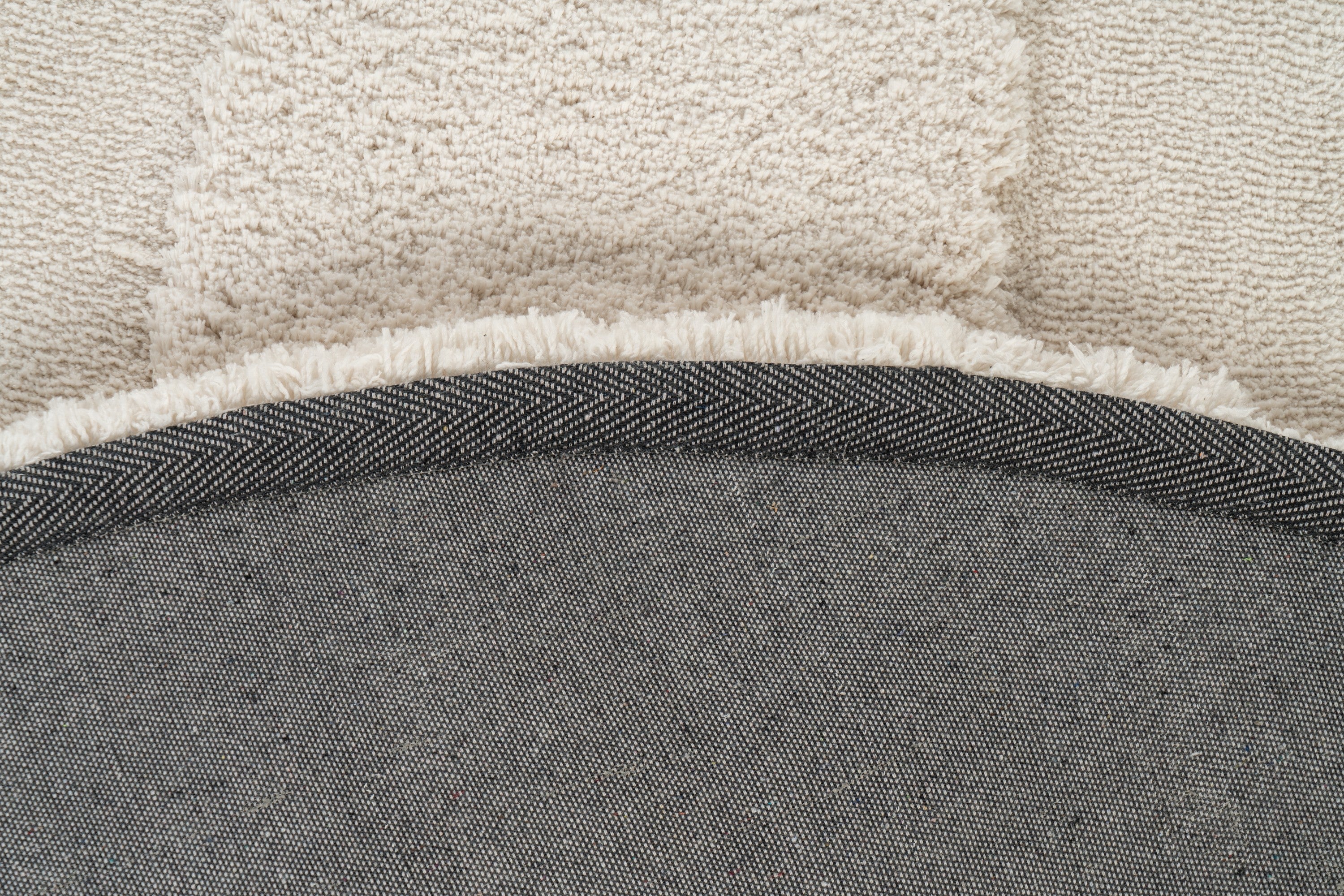 kayoom-pulp-125-kurzflorteppich-20-mm-florh-he-3000-g-m-polyester-elfenbein-160x image 5