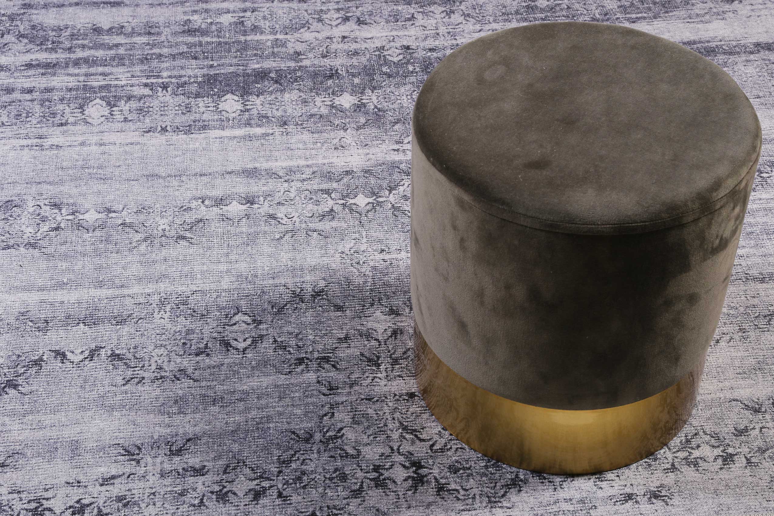 weconhome-vintage-teppich-alaska-grau-silber-maschinengewebter-kurzflor-oeko-tex image 6