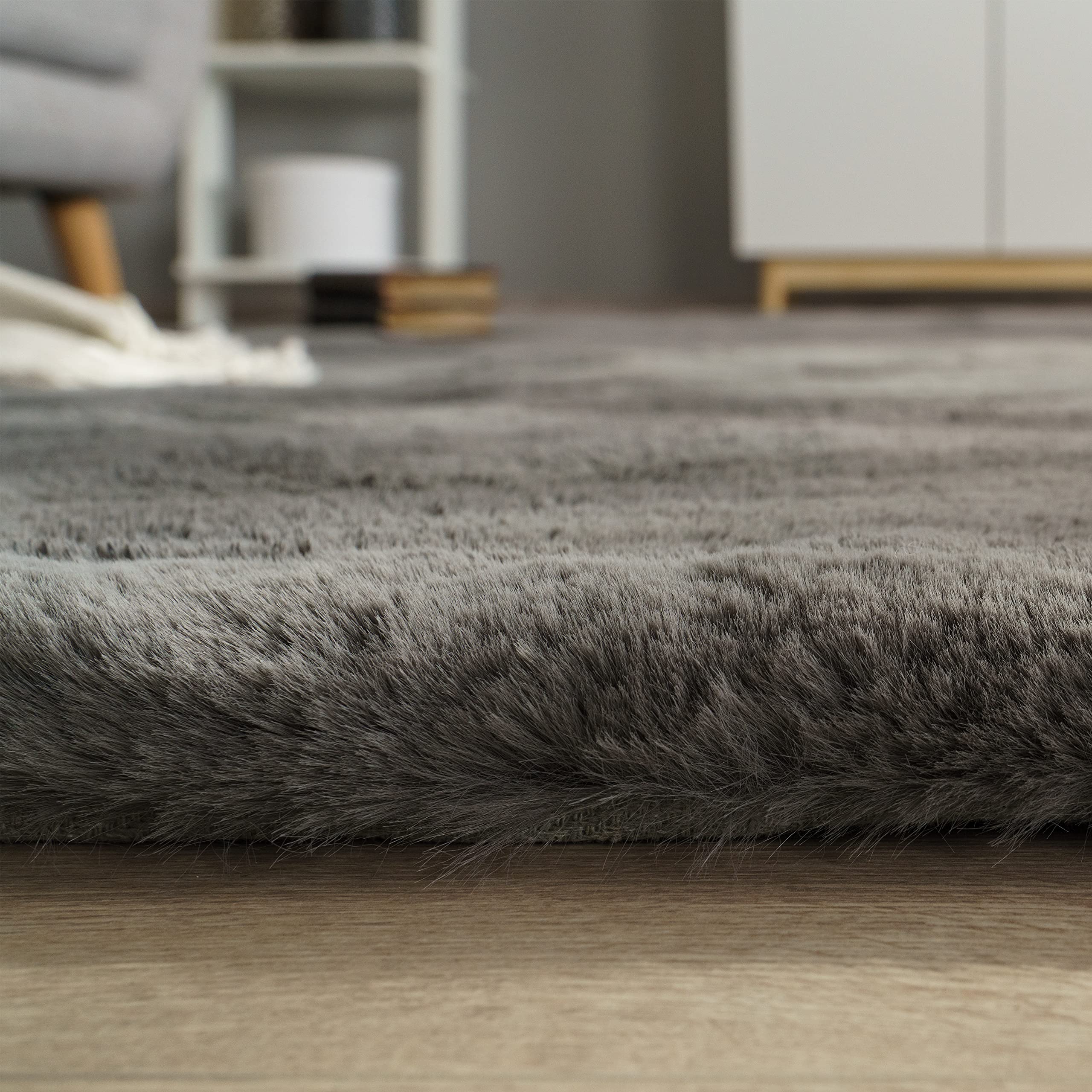 paco-home-teddy-hochflor-fellteppich-60x100-cm-anthrazit-kunstfell image 2