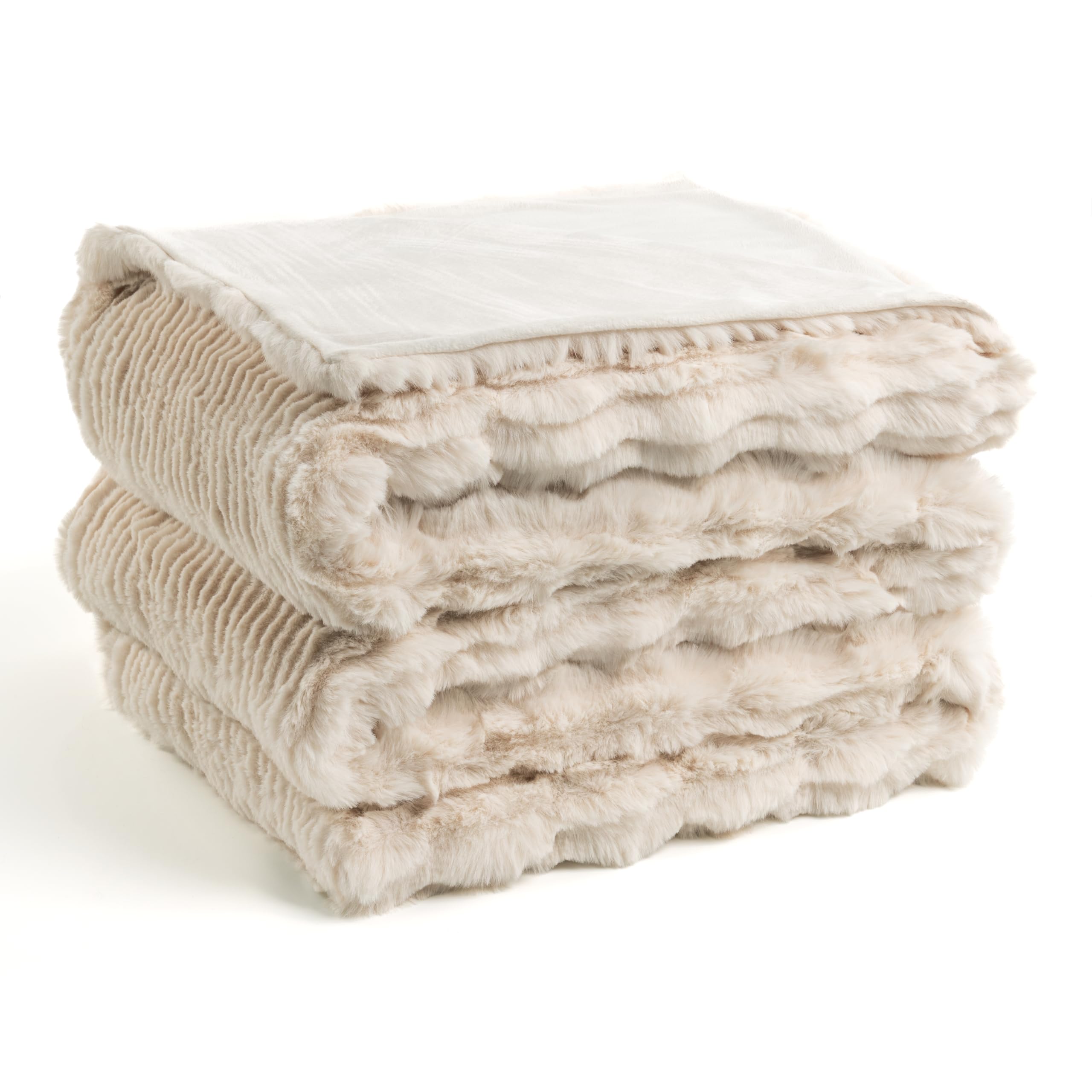 paco-home-kuscheldecke-wellenmuster-150x200cm-creme image 6