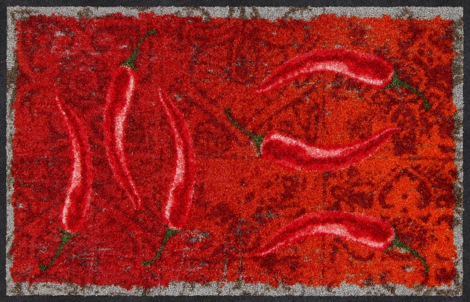 salonloewe-hot-peppers-l-ufer-45-x-70-cm-fu-matte-mit-chili-paprika-motiv-rutsch image 1