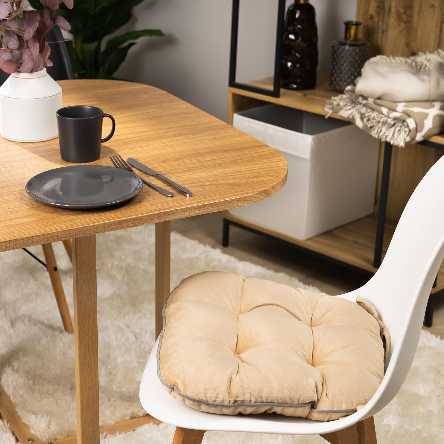 paco-home-sitzkissen-40x40-mit-befestigungsb-nder-2er-set-indoor image 3
