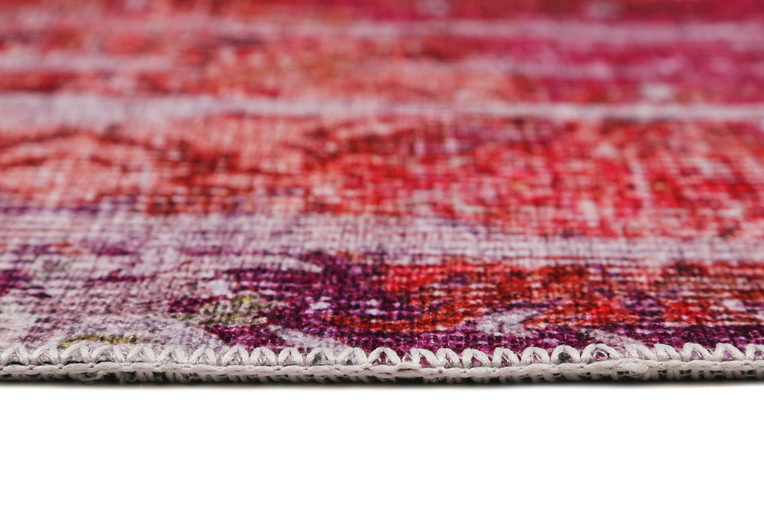 weconhome-sunset-in-faro-vintage-teppich-rot-lila-orange-pink image 4
