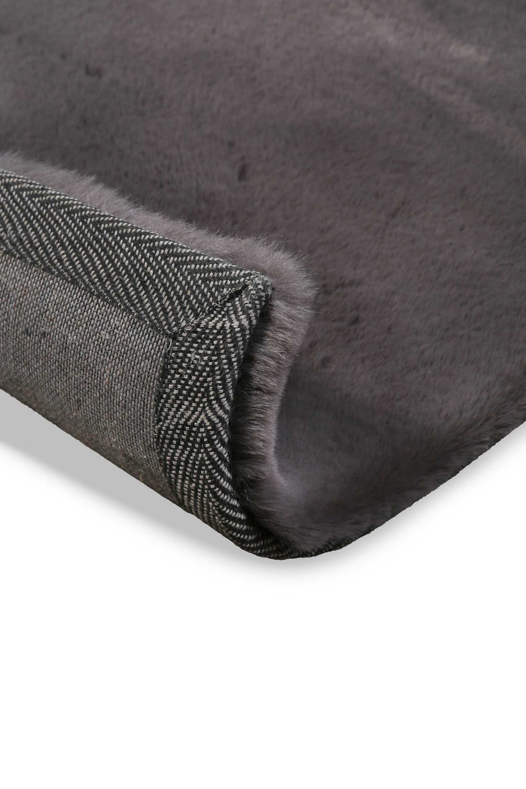 weconhome-basics-kunstfell-teppich-anna-anthrazit-hochflor image 7