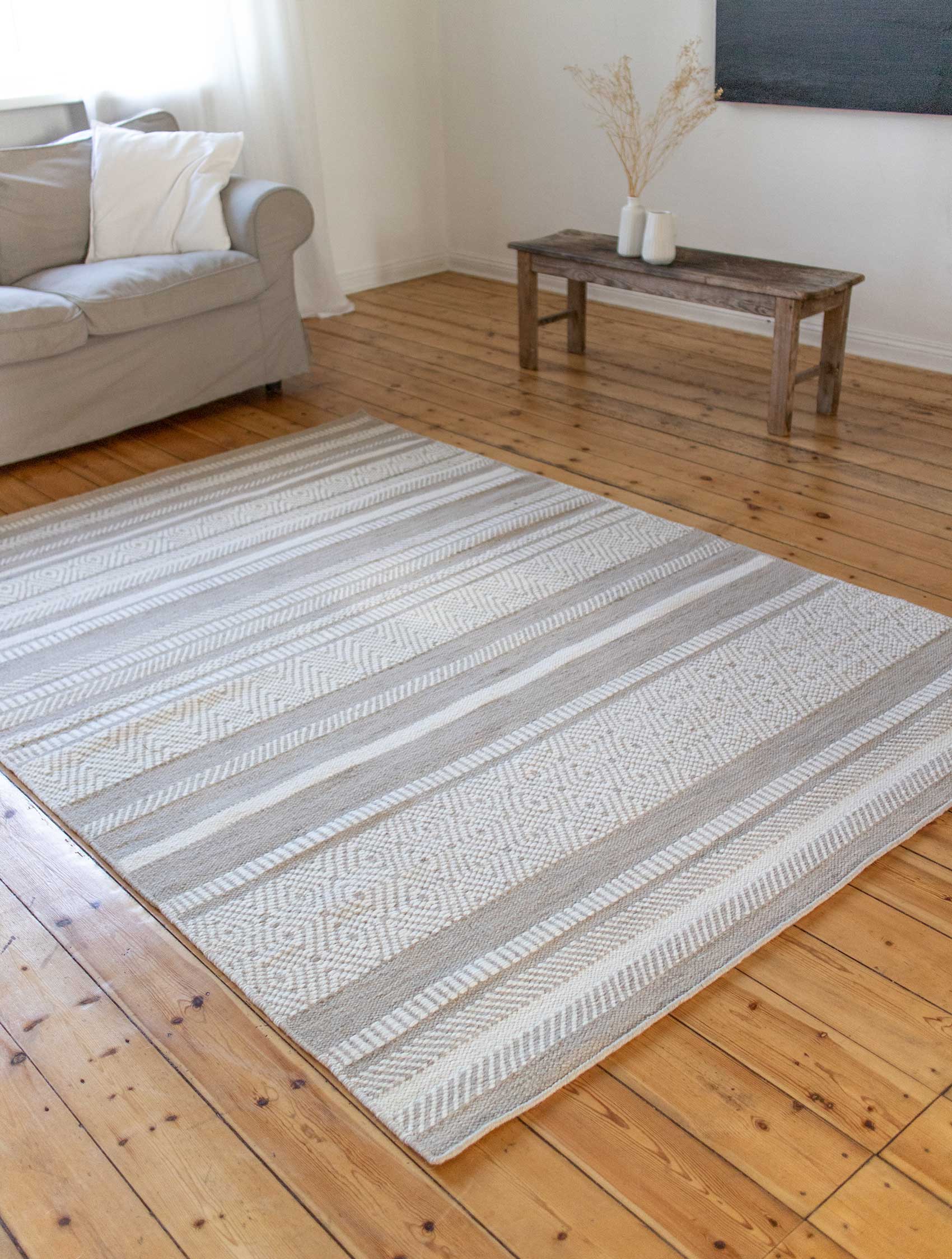 weconhome-green-looop-kelim-teppich-dijon-beige-braun-aus-wolle image 5
