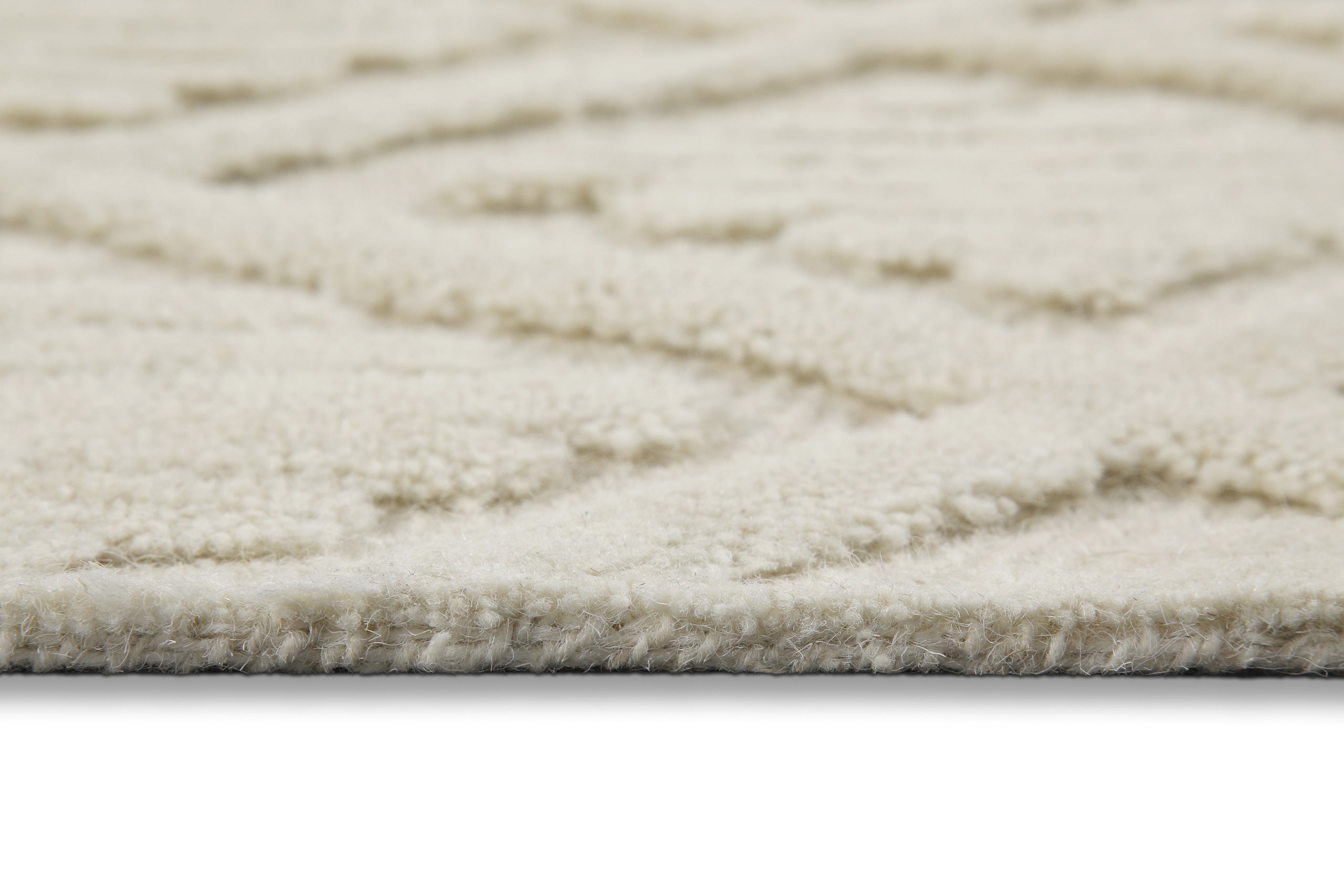 weconhome-kurzflor-teppich-rund-creme-wei-aus-schurwolle-hamptons-seventeen-hand image 6