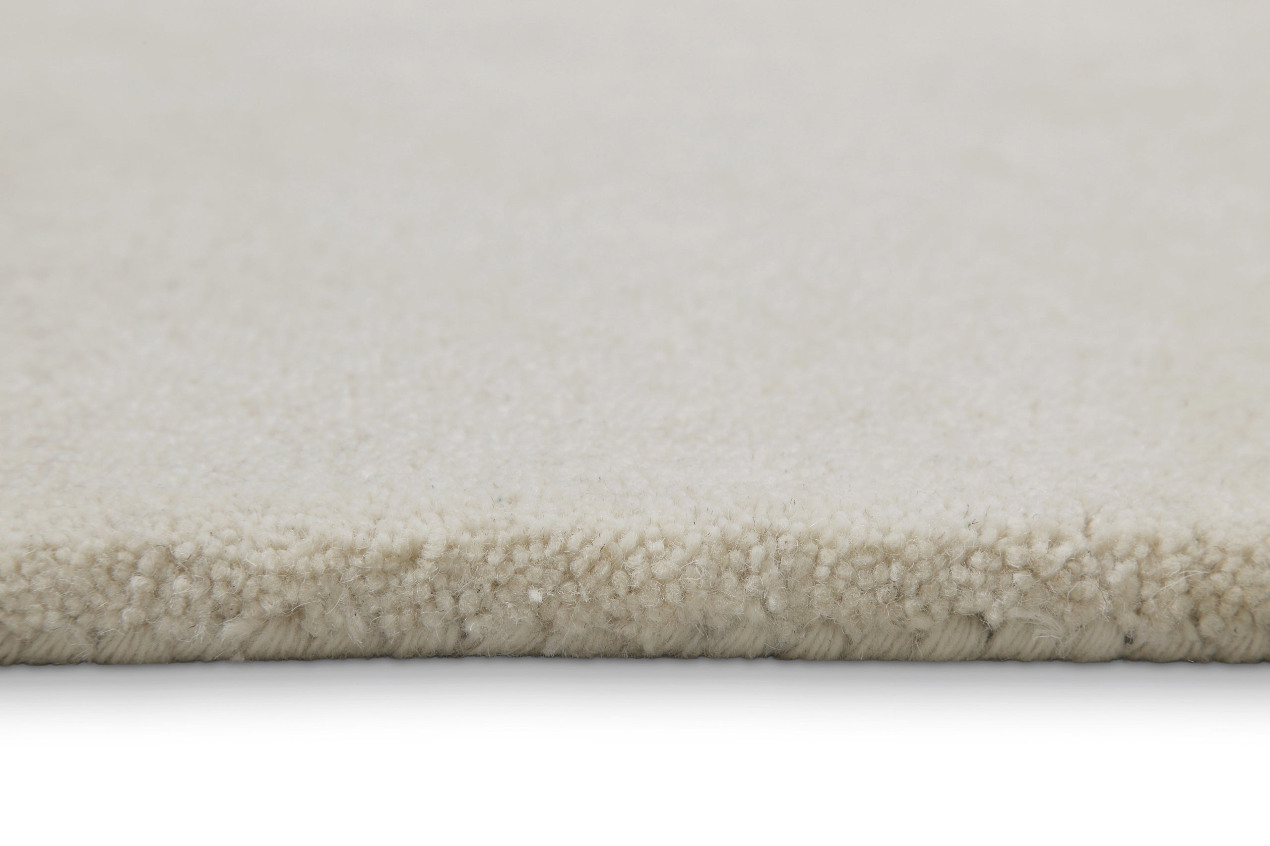 weconhome-hamptons-fortyfour-kurzflor-teppich-rund-creme-wei-handgetuftet-aus-sc image 5