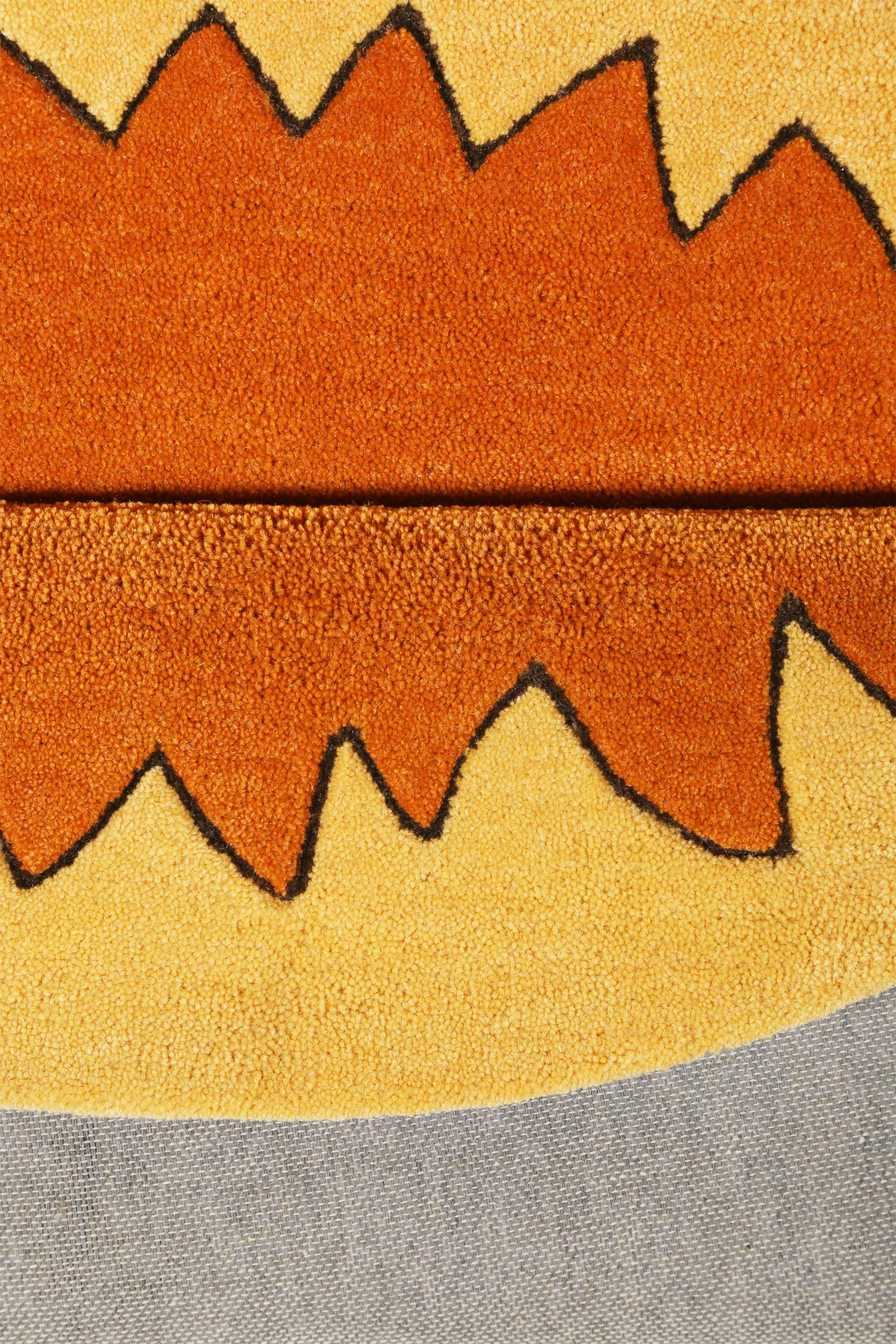 smart-kids-kinderteppich-linus-orange-handgetuftet-rund-mit-l-wenmotiv image 3