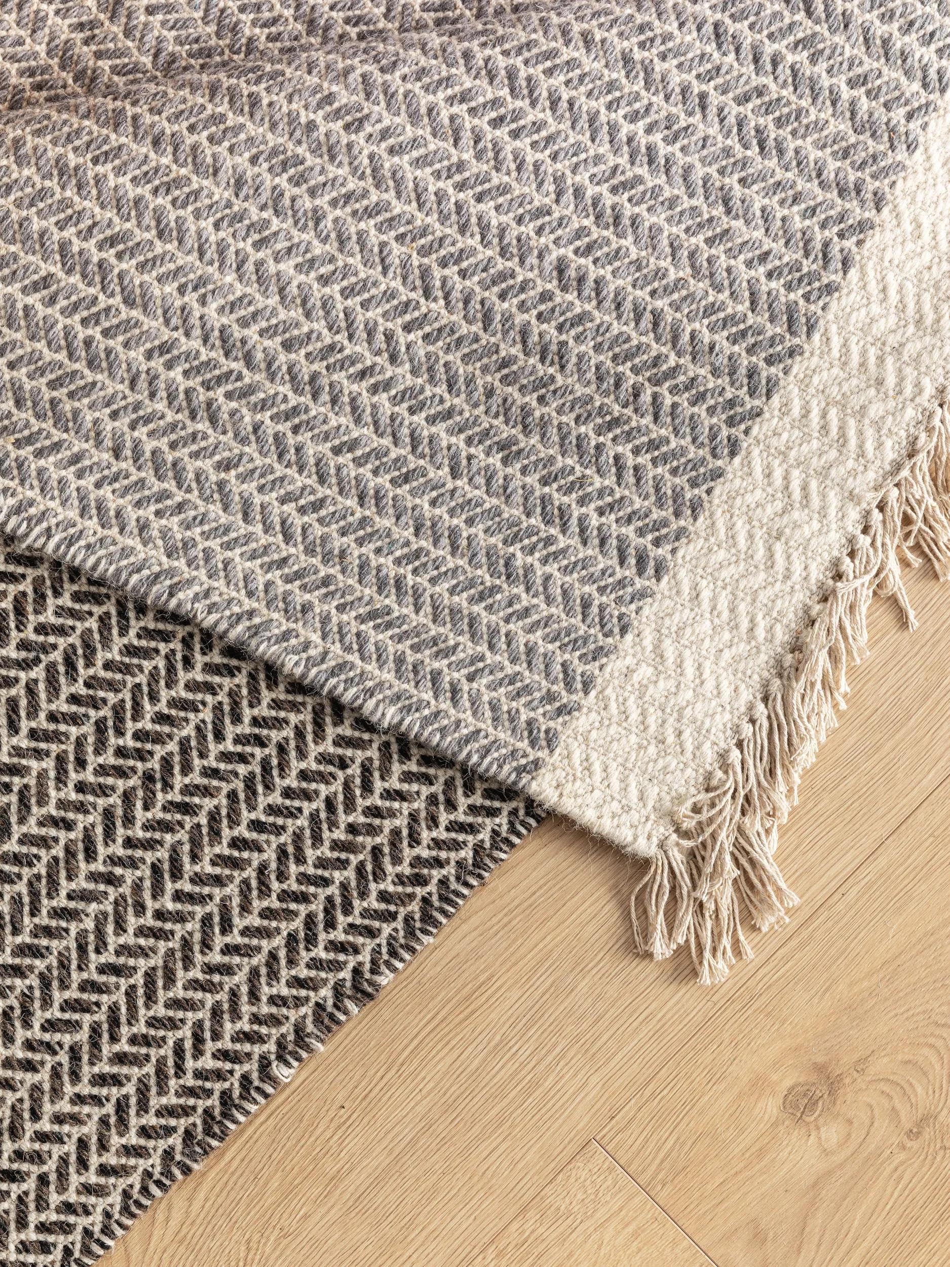 benuta-pure-wollteppich-kim-grau-120x170-cm-ikat image 8