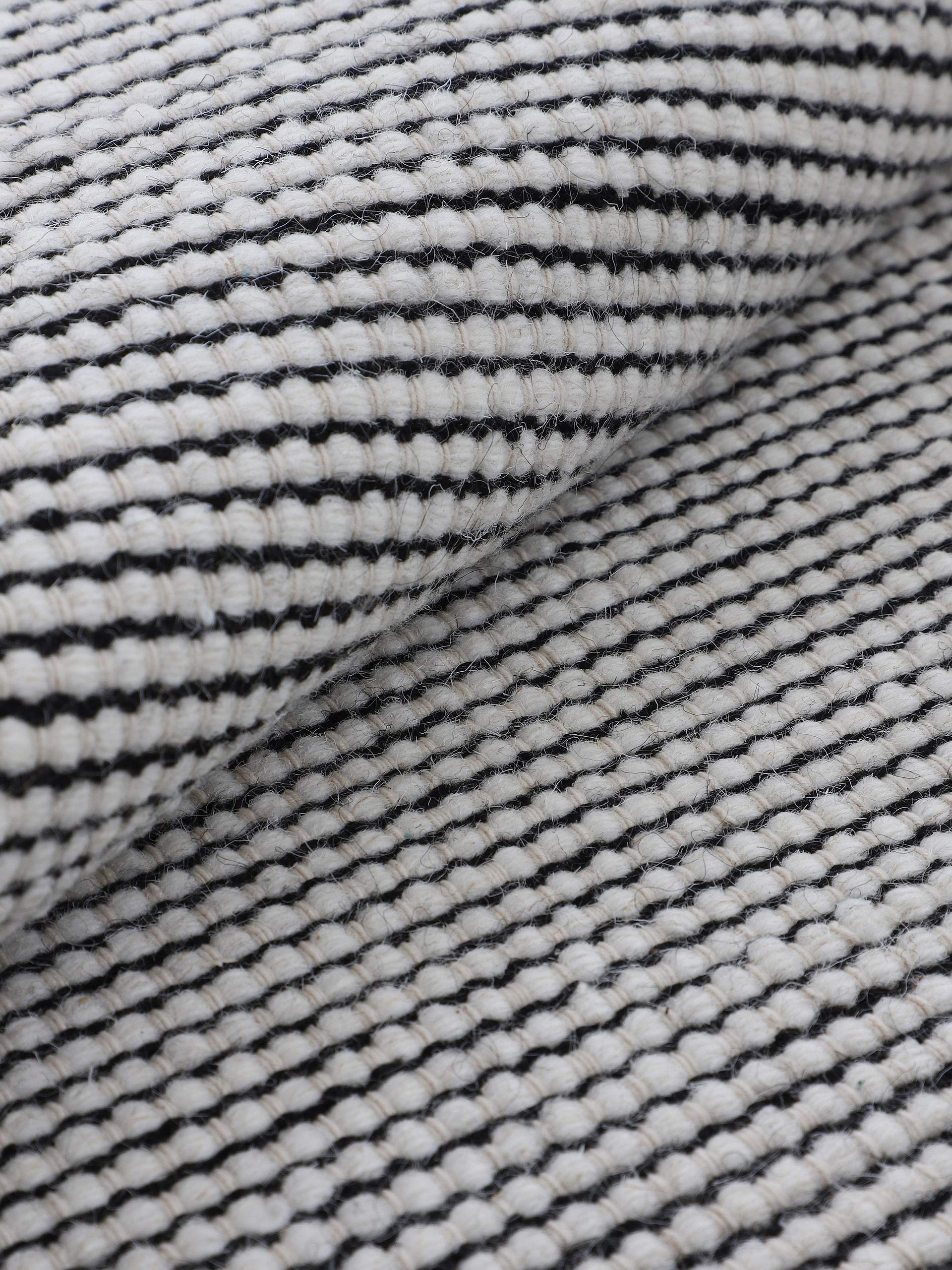 carpetfine-wollteppich-mona-schwarz-wei-200x290-cm image 7