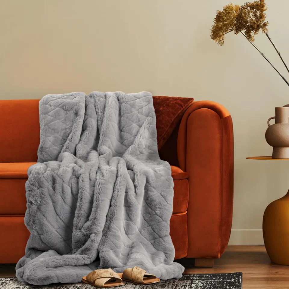 paco-home-kuscheldecke-rautenmuster-150x200cm-grau image 1