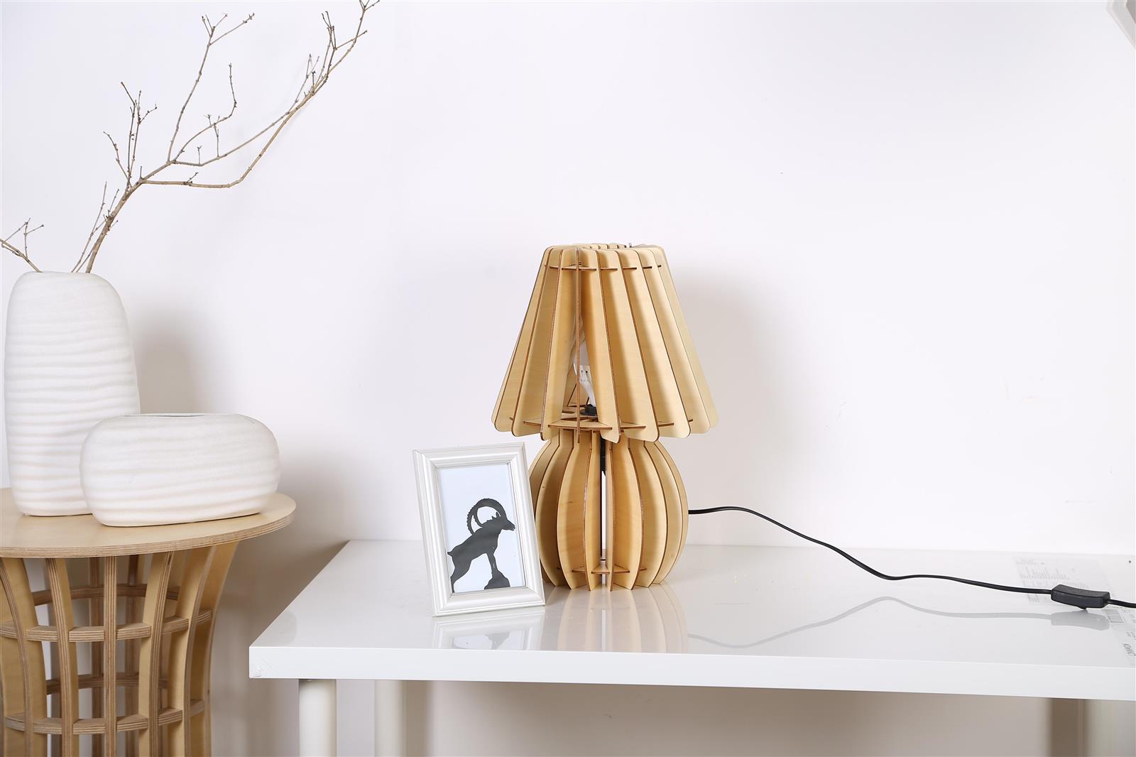 kayoom-tischlampe-gino-holz-tischleuchte-aus-naturholz-mit-offenem-design image 2