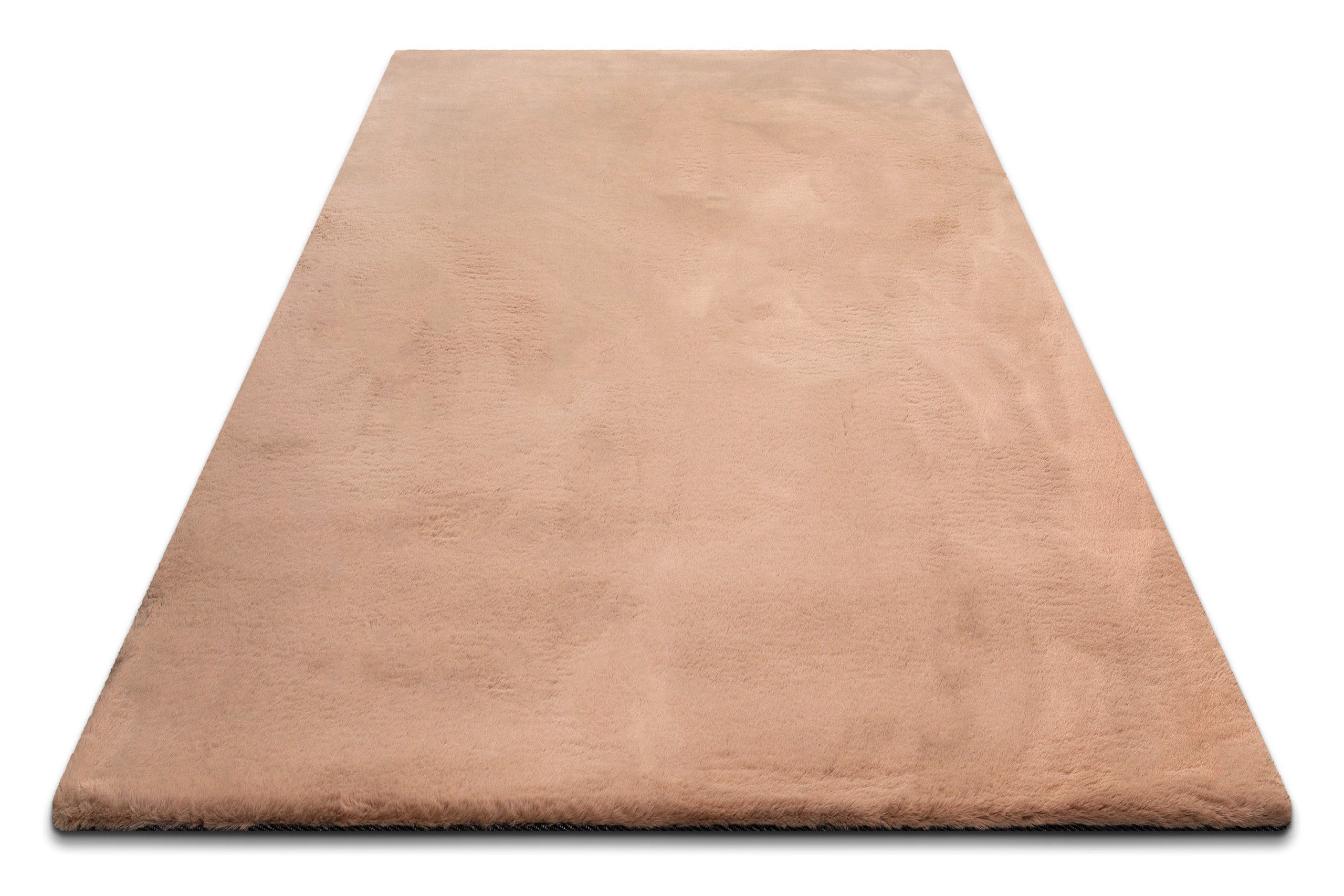 weconhome-basics-anna-kunstfell-teppich-apricot image 4