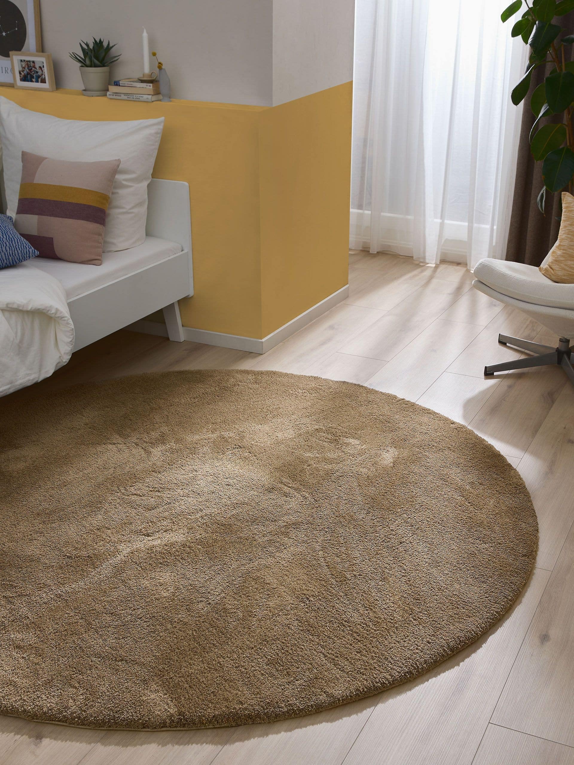 benuta-nest-hochflorteppich-soda-beige-200x200-cm-rund-kunstfaser-flauschiger-bo image 2