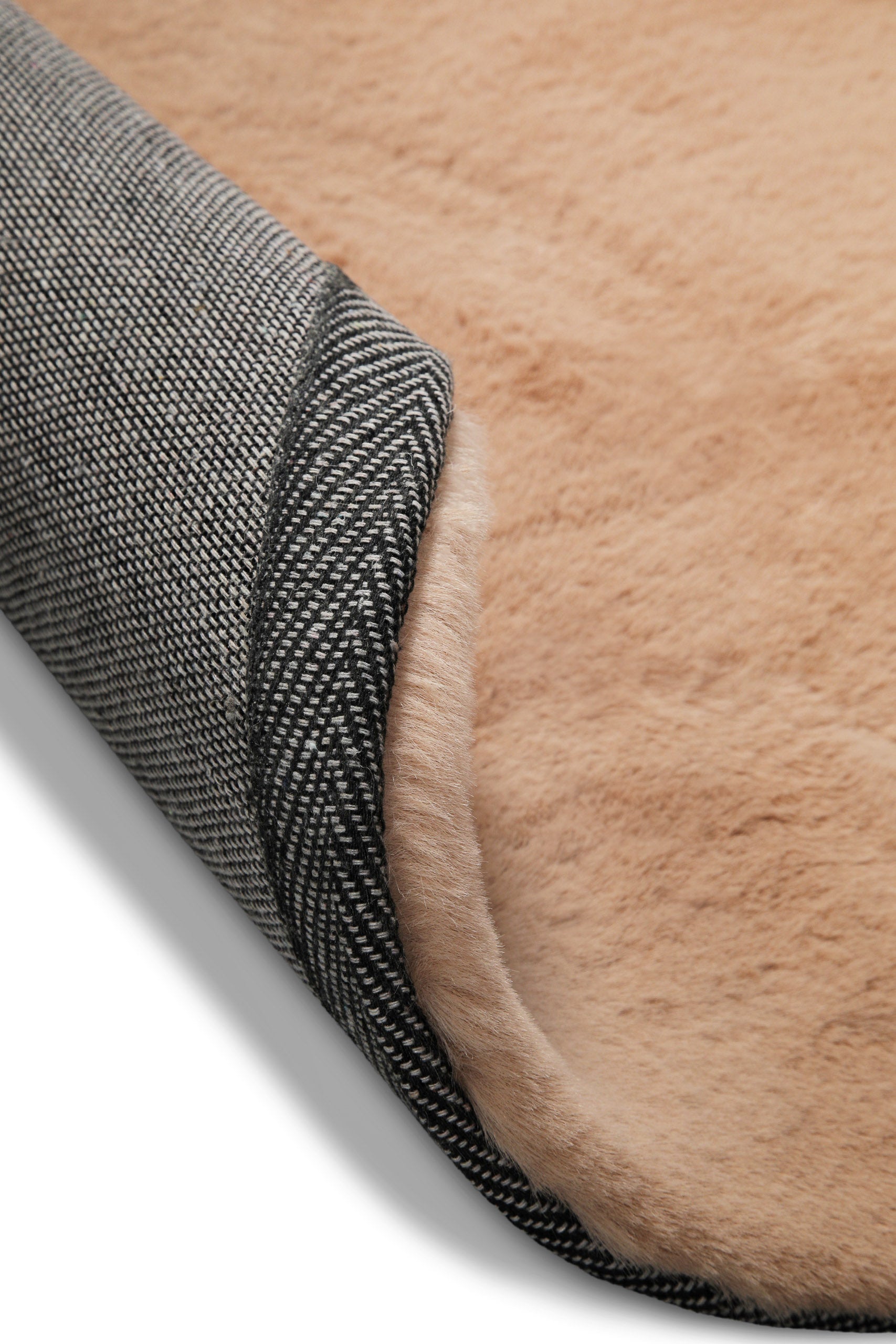 weconhome-basics-anna-kunstfell-teppich-rund-apricot-hochflor image 7
