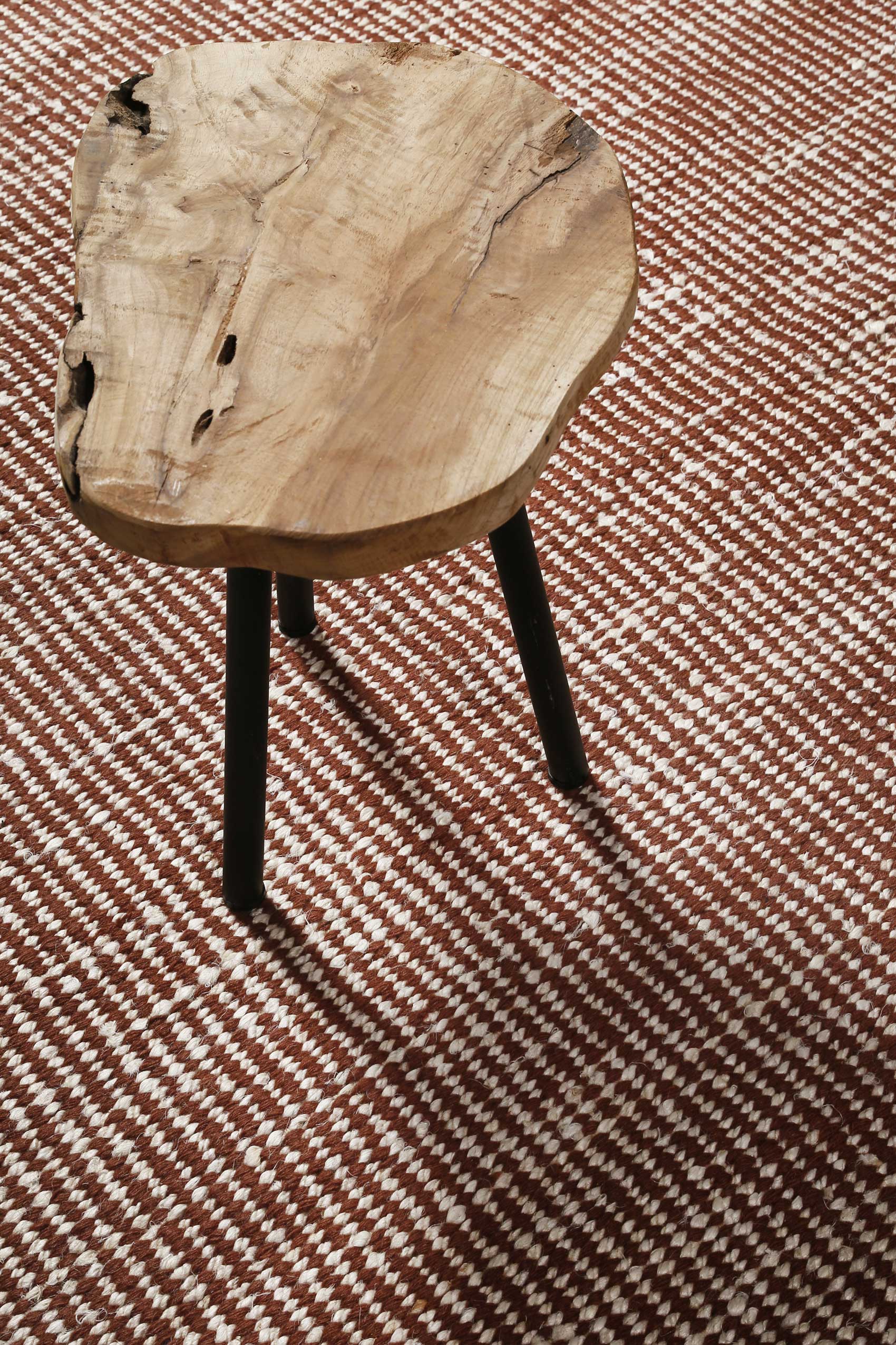 green-looop-by-weconhome-kelim-teppich-toulouse-rotbraun-beige-jute-wolle-120x17 image 4