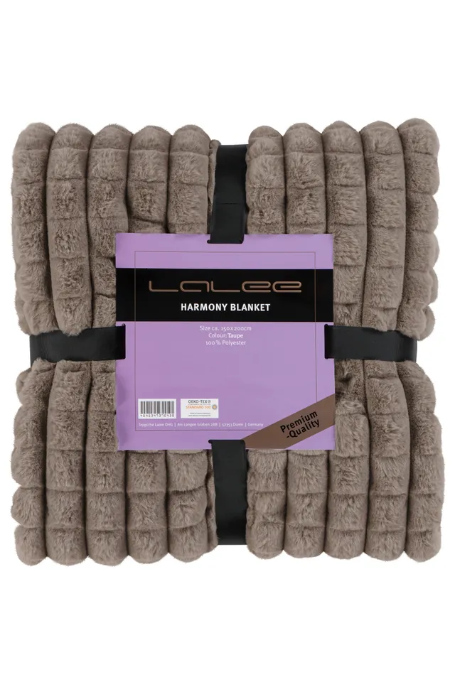 kayoom-decke-spa-essence-125-weiche-tagesdecke-aus-polyester-mit-567-g-m-in-sech image 1
