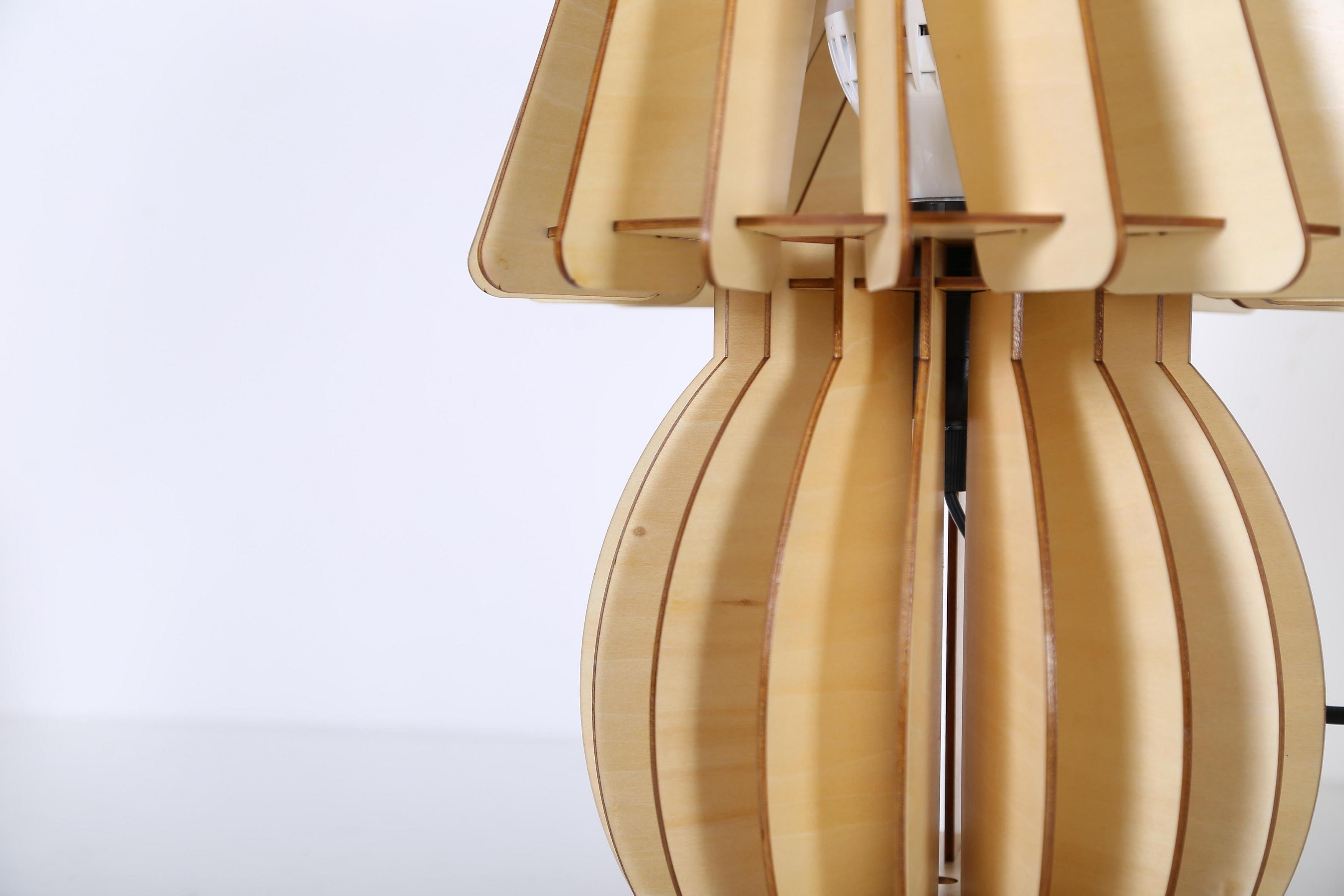 kayoom-tischlampe-gino-holz-tischleuchte-aus-naturholz-mit-offenem-design image 5