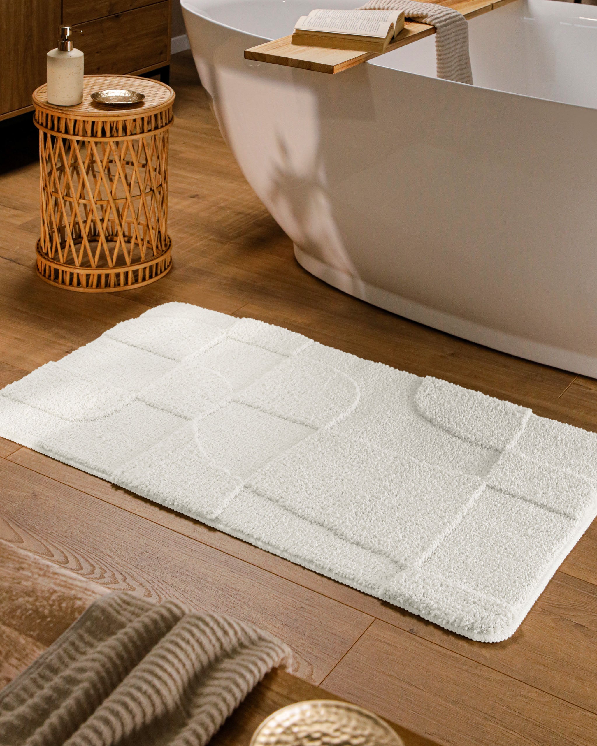 weconhome-davie-badteppich-wei-bathking-getuftet image 2