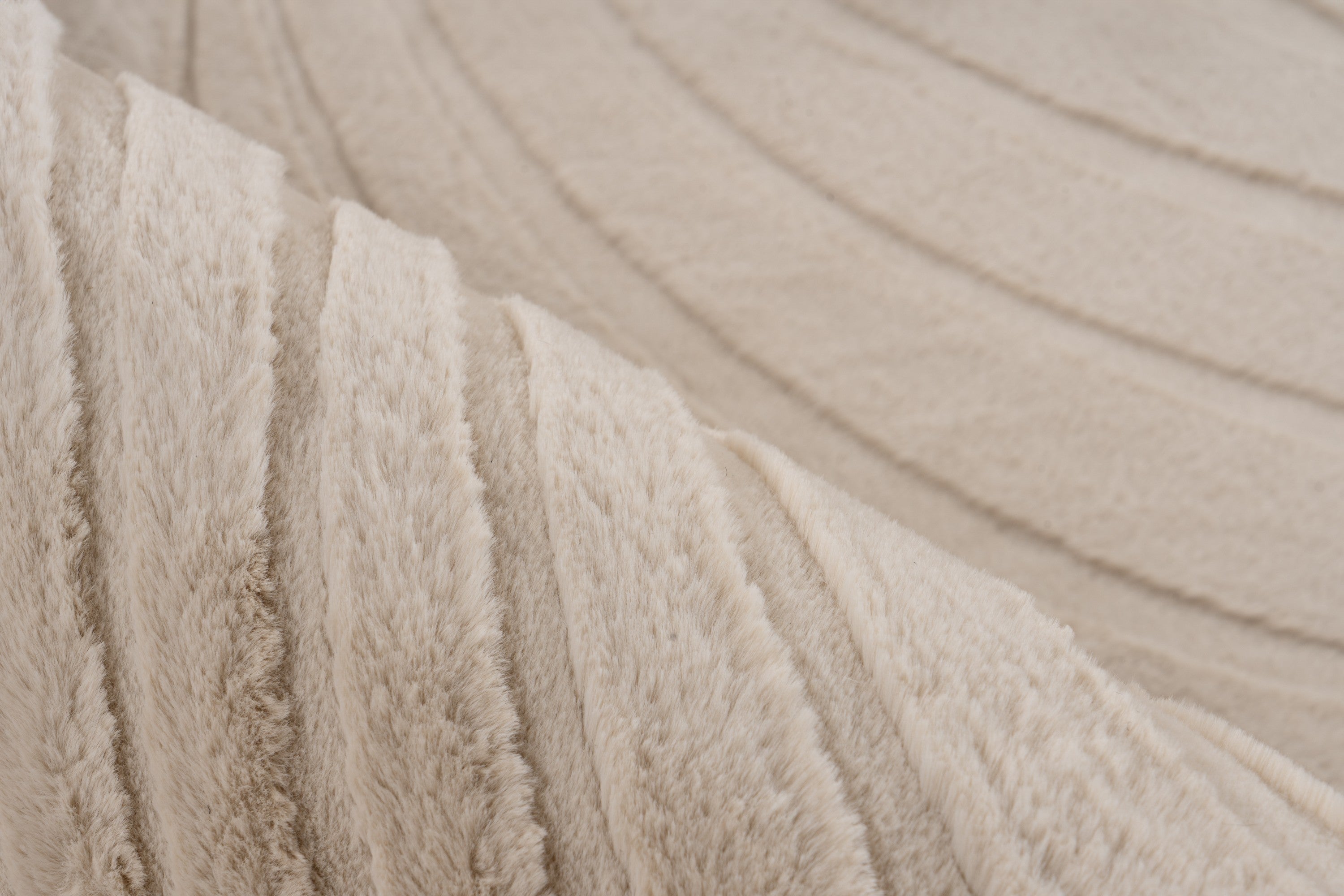 kayoom-emsa-125-robuster-kurzflorteppich-12-mm-florh-he-1500-g-m-beige-verschied image 4