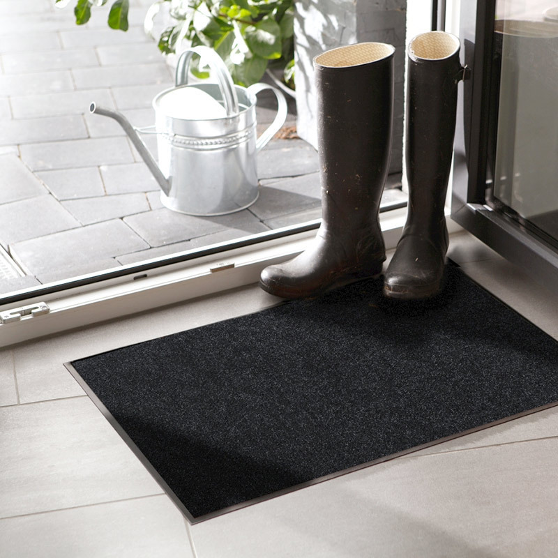 salonloewe-schwarz-l-ufer-50-x-75-cm-einfarbige-fu-matte-polyamid-rutschfest image 2