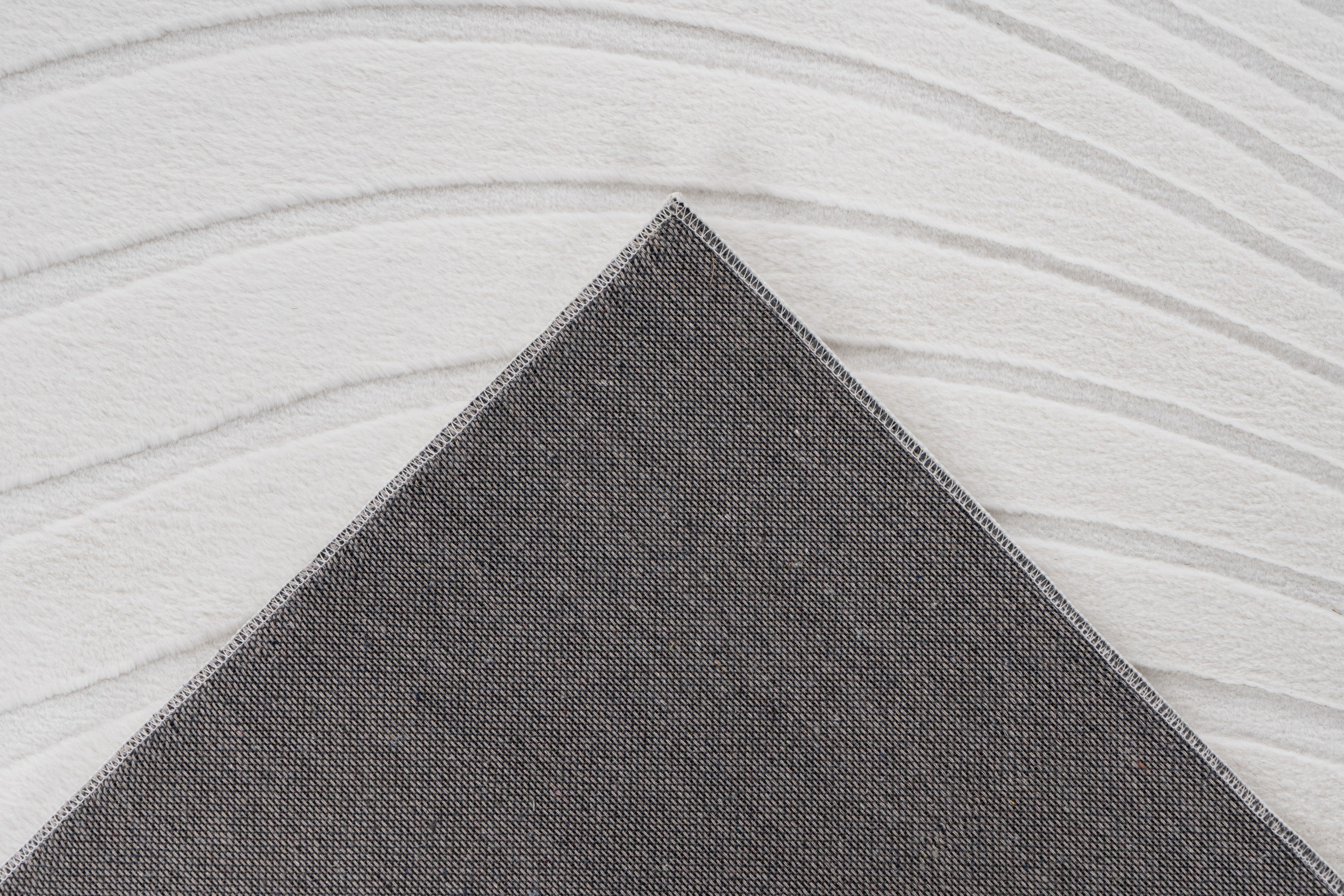 kayoom-fire-125-robuster-kurzflorteppich-12-mm-florh-he-1500-g-m-polyester-elfen image 5