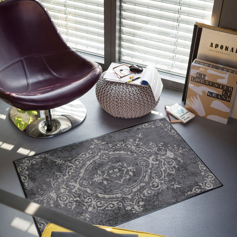 salonloewe-amira-grey-halb-rund-75-x-120-cm-barockes-muster-polyamid image 2