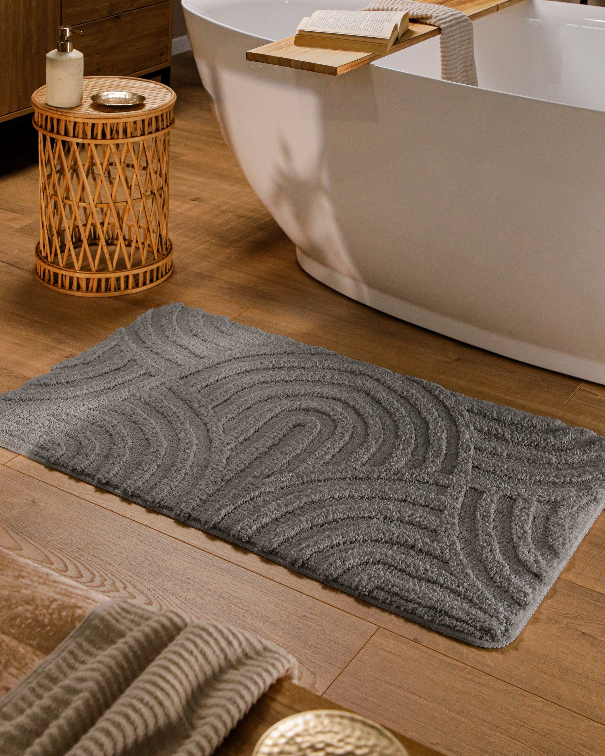 bathking-by-weconhome-badteppich-fiete-basalt-grau-getuftet image 2