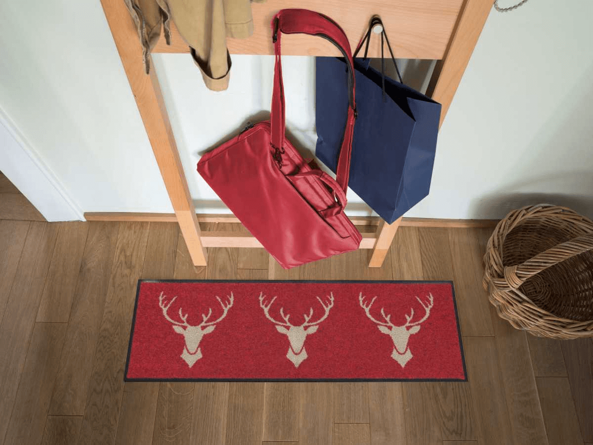 salonloewe-franz-trio-rot-minimatte-30-x-100-cm-rote-fu-matte-im-trio-design image 2
