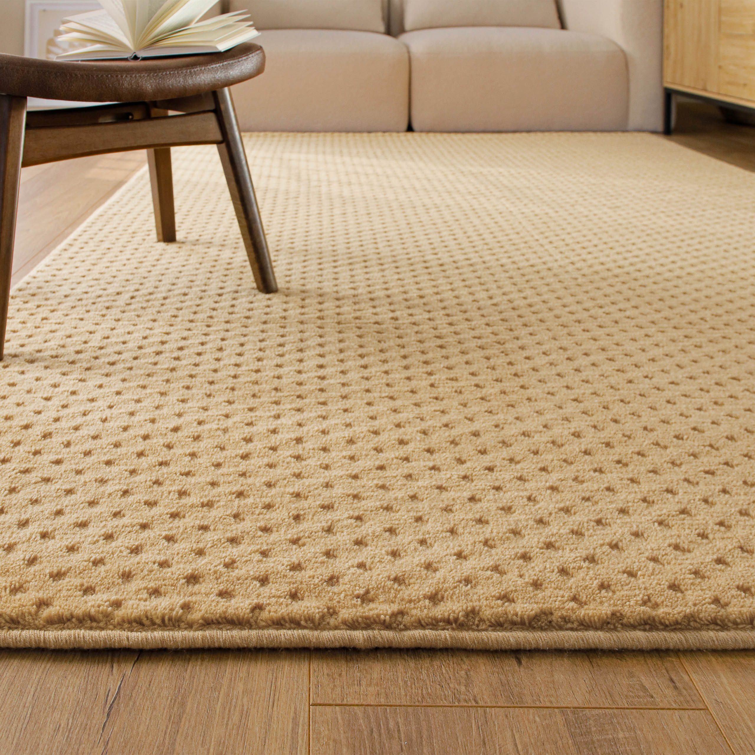 weconhome-castello-three-kurzflor-teppich-aus-schurwolle-in-sand-beige-handgeweb image 8