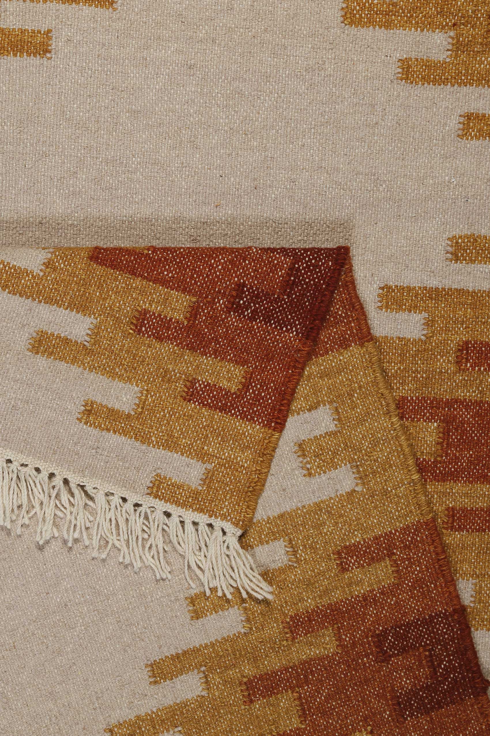 weconhome-belle-green-looop-kelim-teppich-wolle-beige-ocker image 5