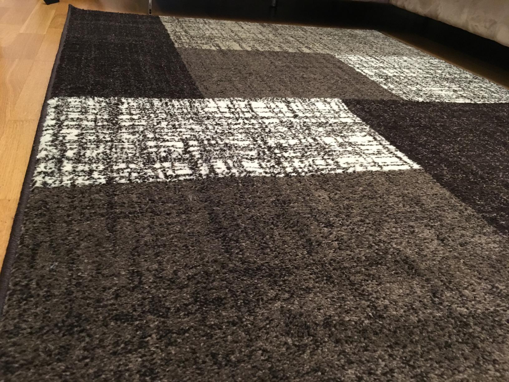 Toller Designer-Teppich