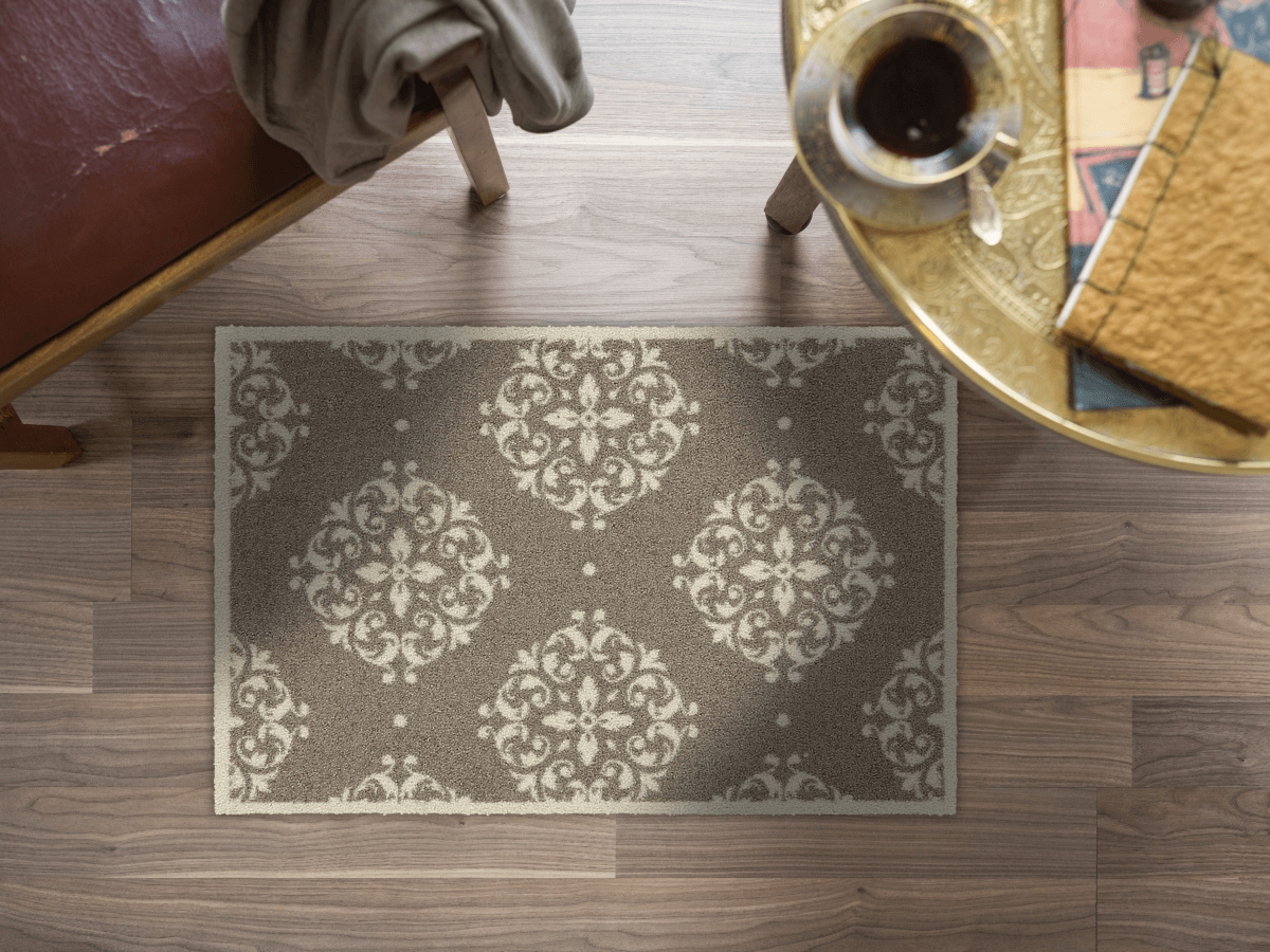 salonloewe-fancywork-taupe-l-ufer-50-x-75-cm image 2